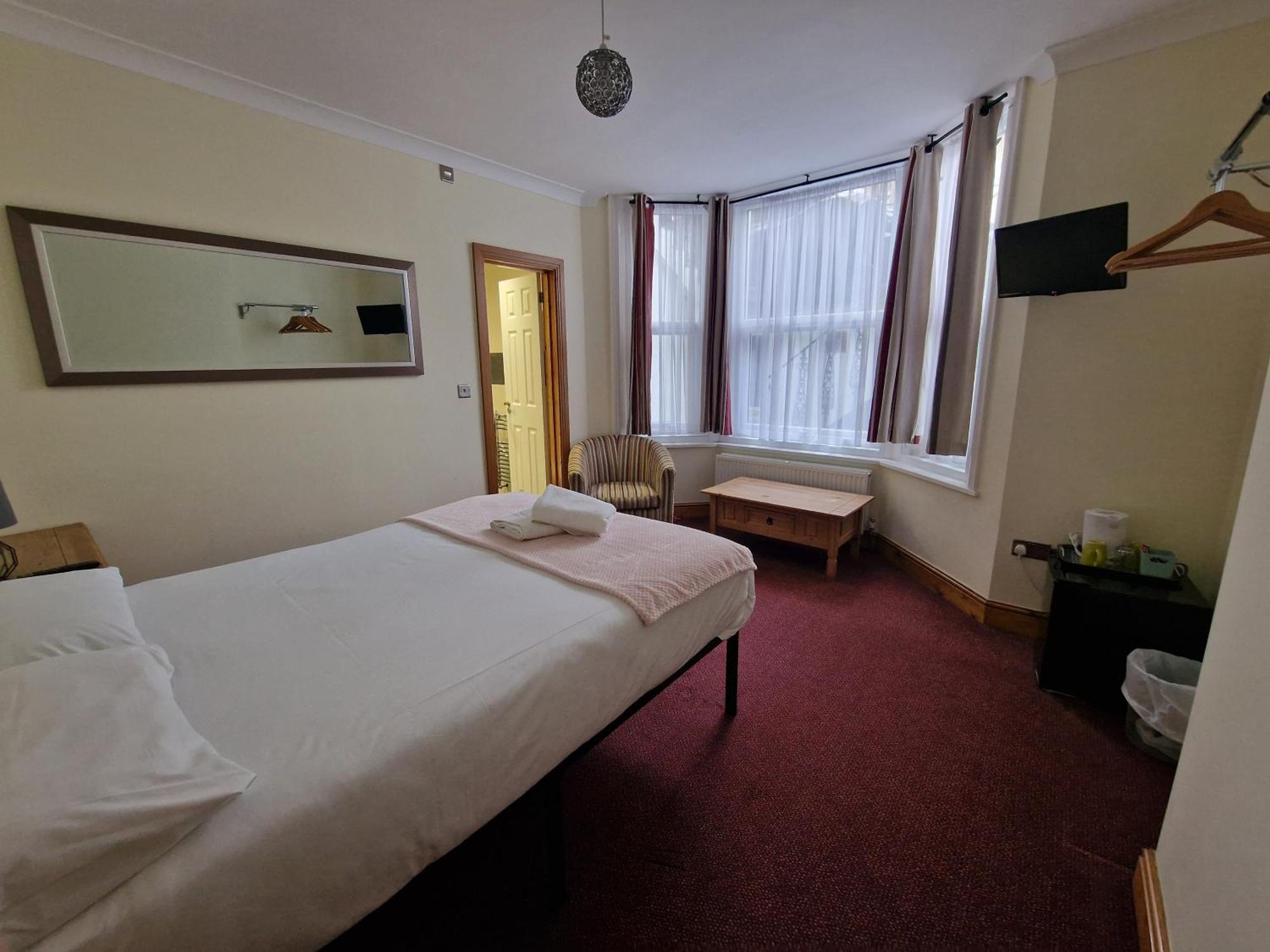 Double Room,1697781627:JPEG
