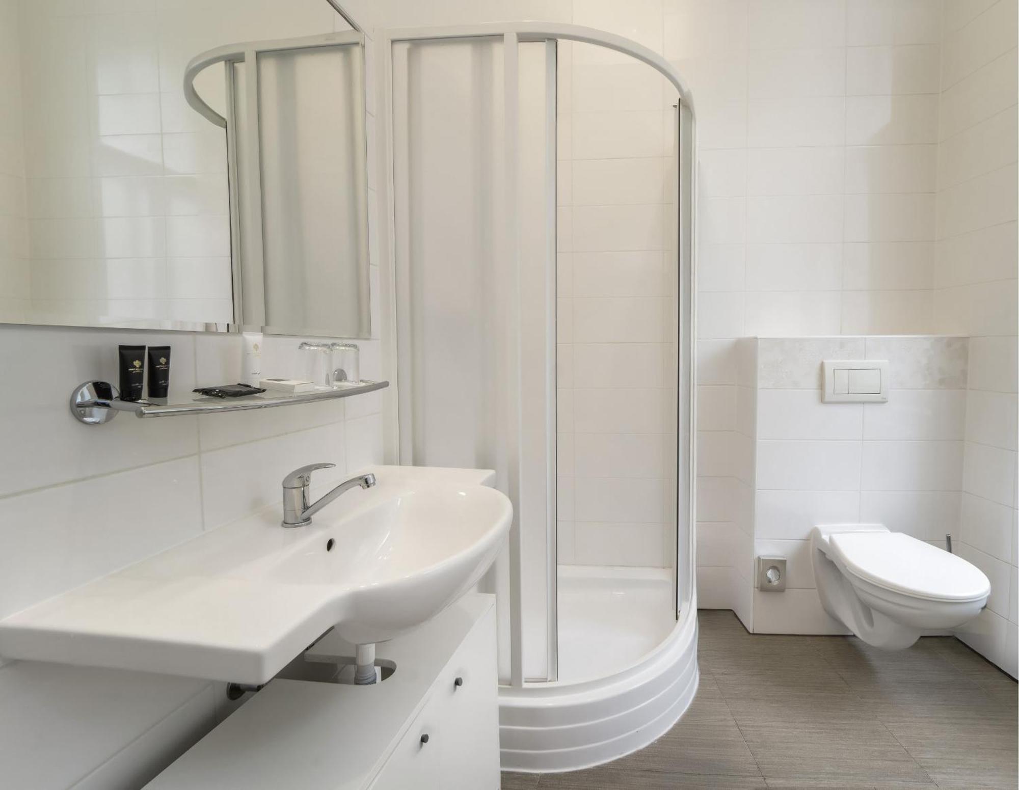 Economy Double or Twin Room