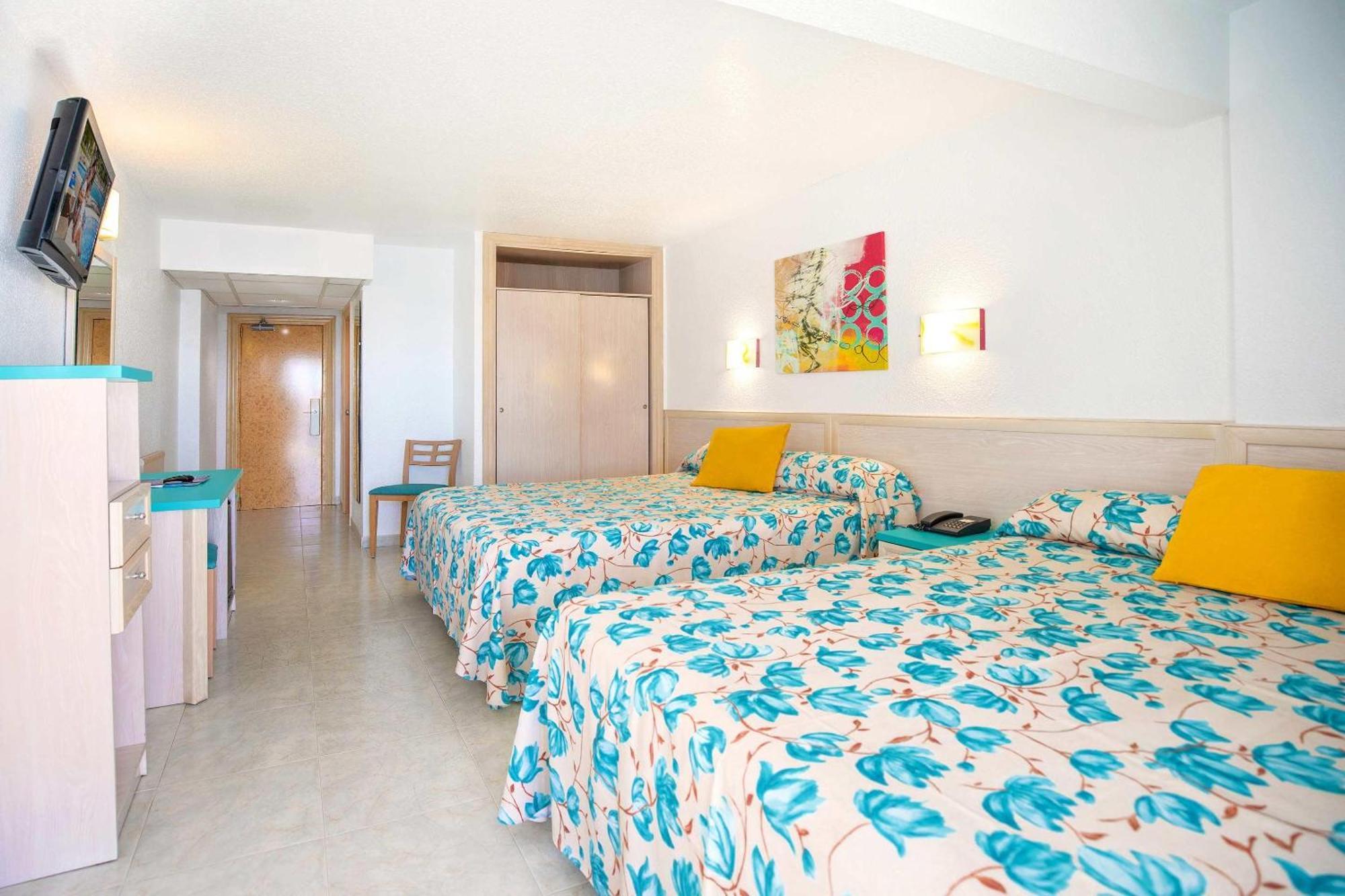 Twin Room Extra Bed