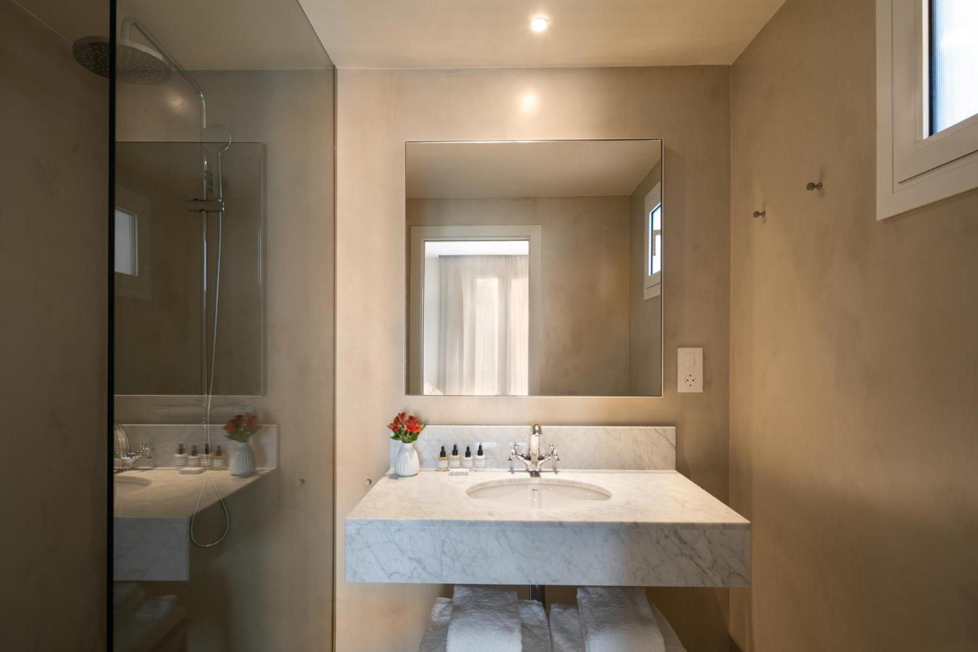 Design Triple Room