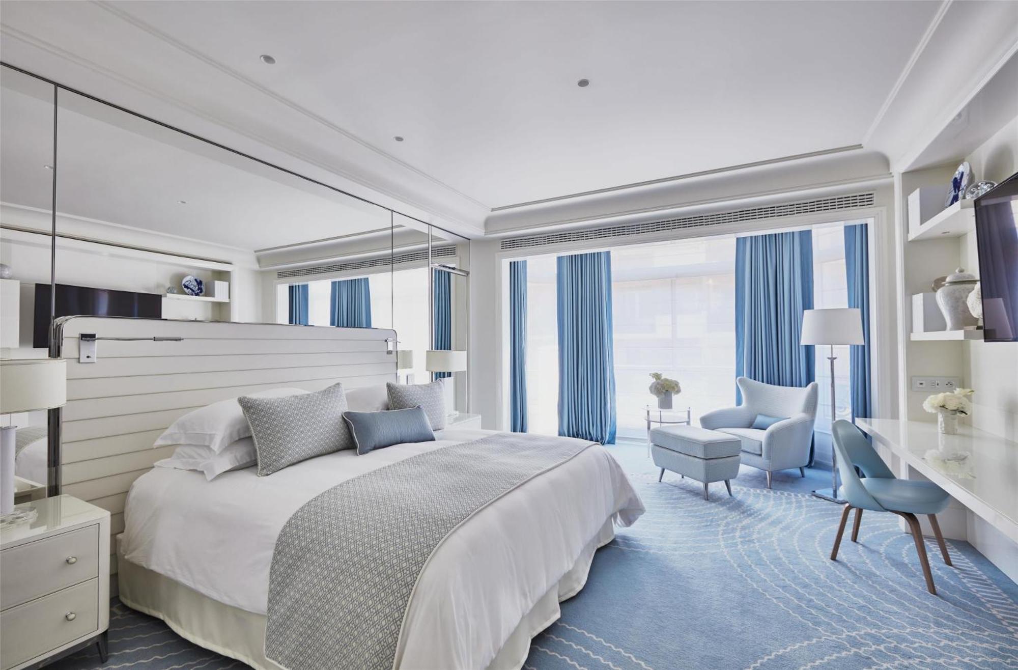 Junior King Suite