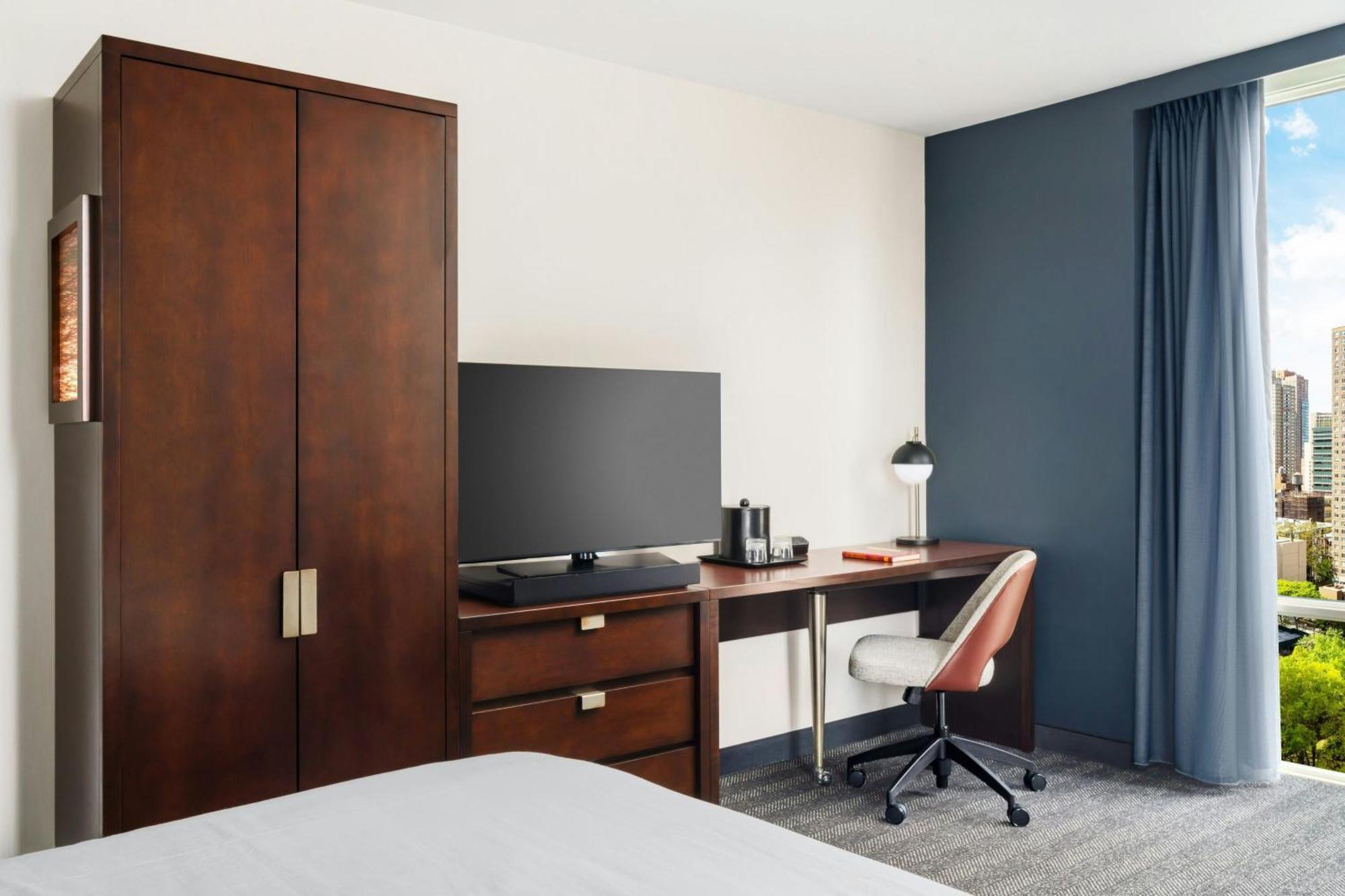 Quarto com Cama King-size