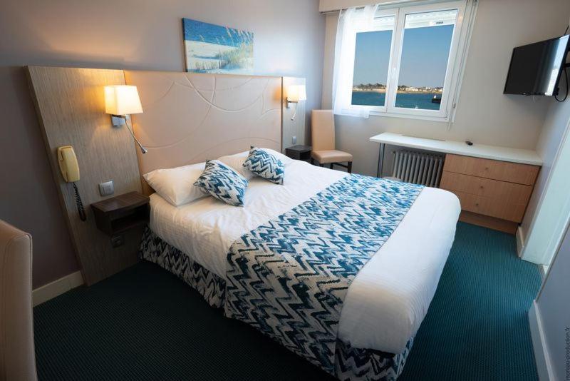 Double Room with Sea View,1697833621:JPEG