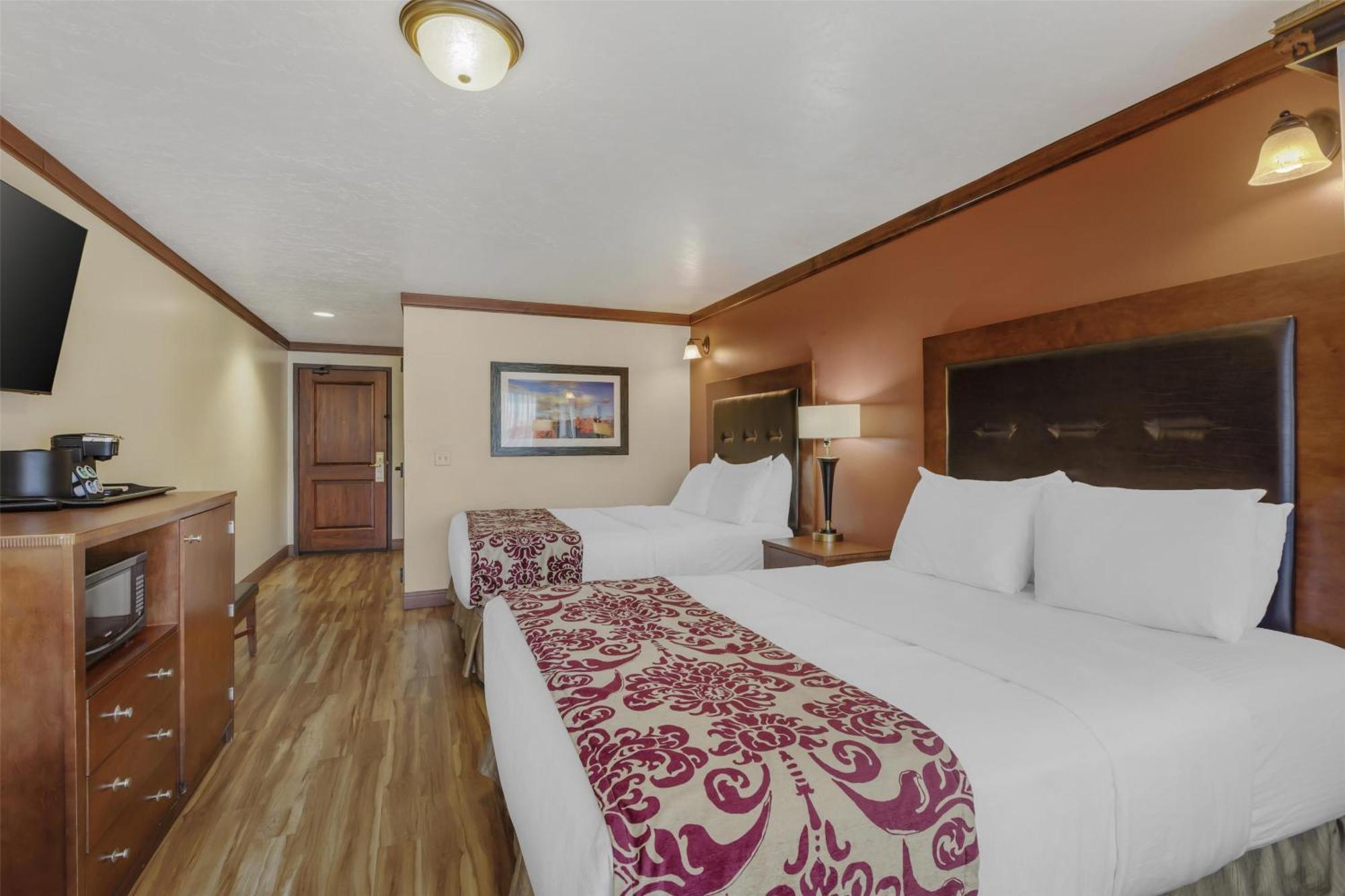 Queen Room Two Queen Beds Bath Tub Disability Access or Non-Smoking