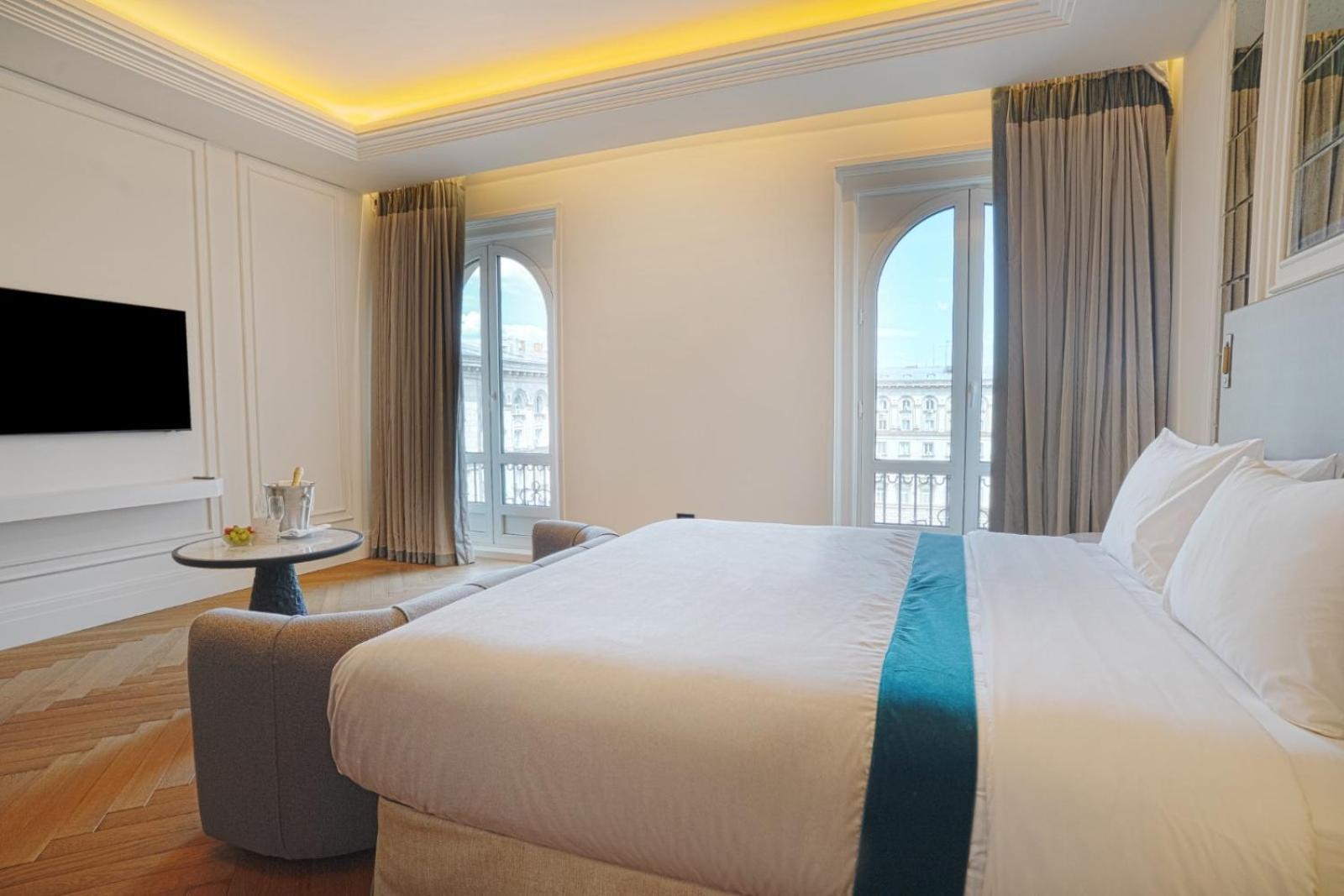1 Bedroom Junior Suite 1 King bed City view