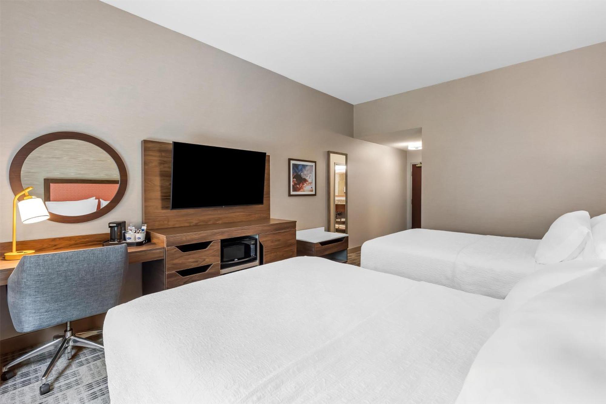 Room Two Queen Beds Non-Smoking
