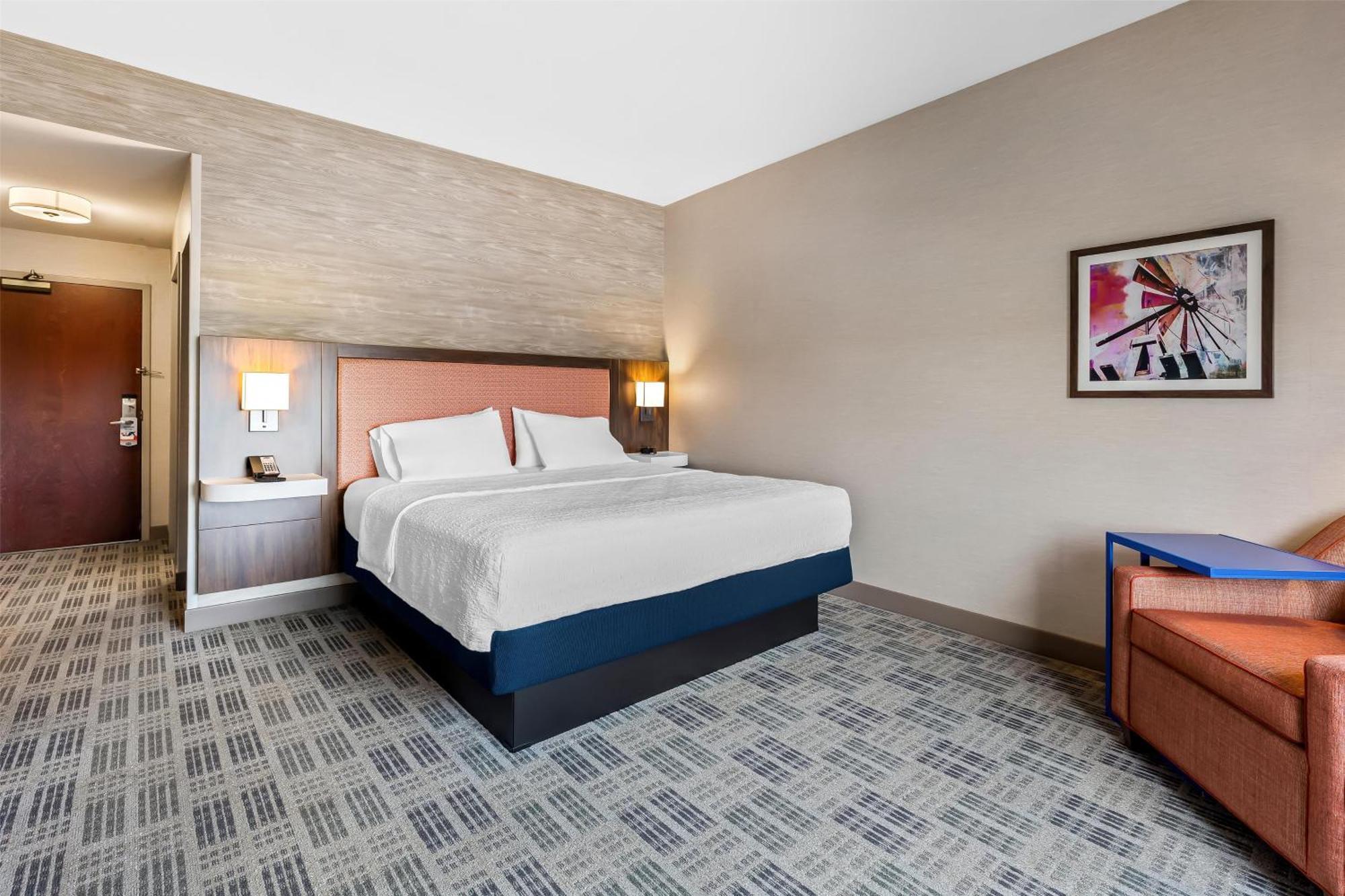 King Room King Bed Non-Smoking