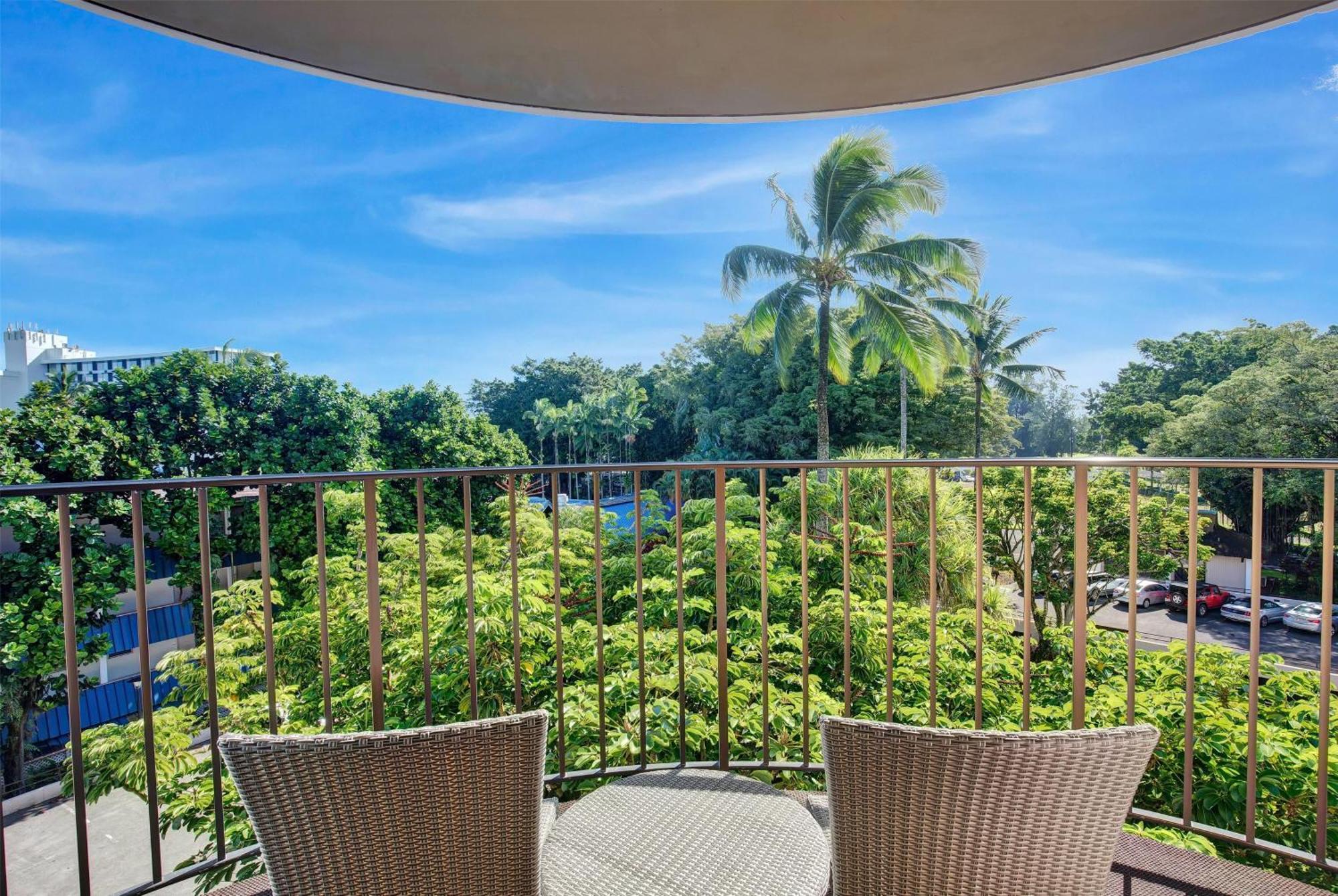 King Room Banyan View Non-Smoking