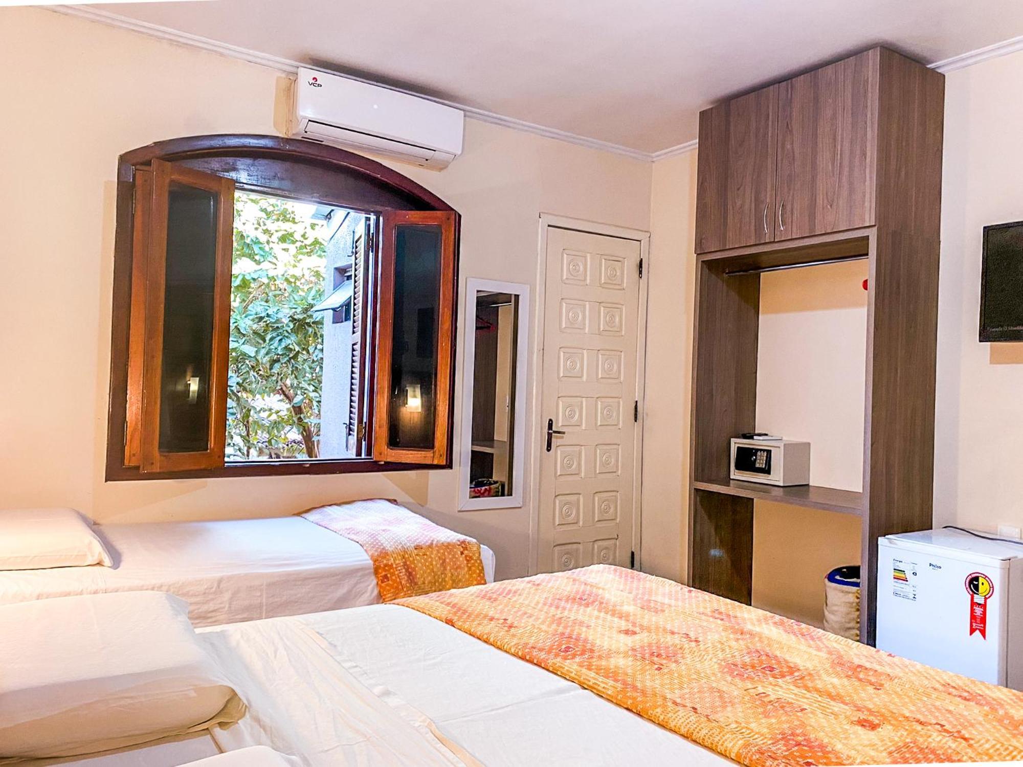 Queen Room