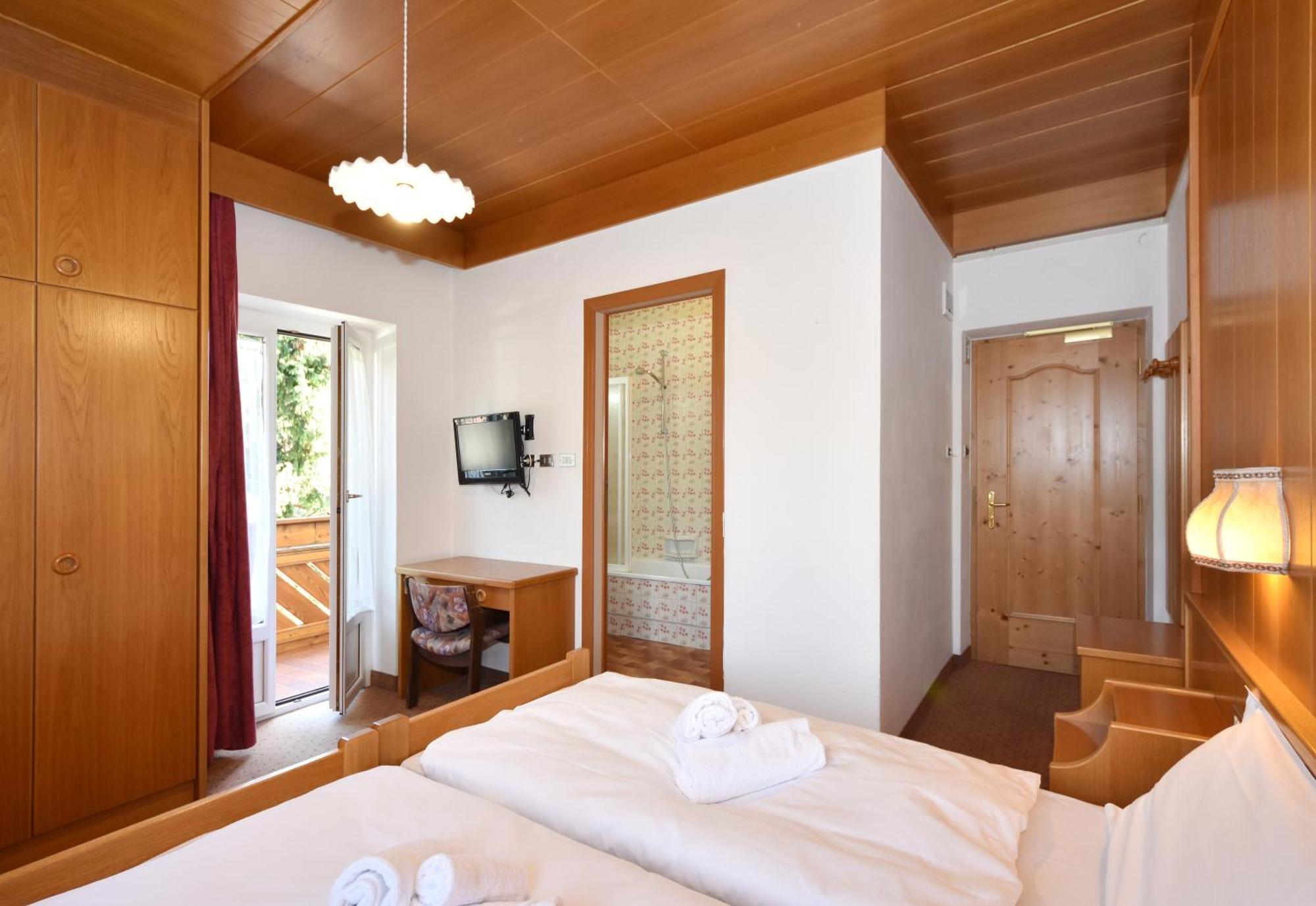 Double Room Garden View