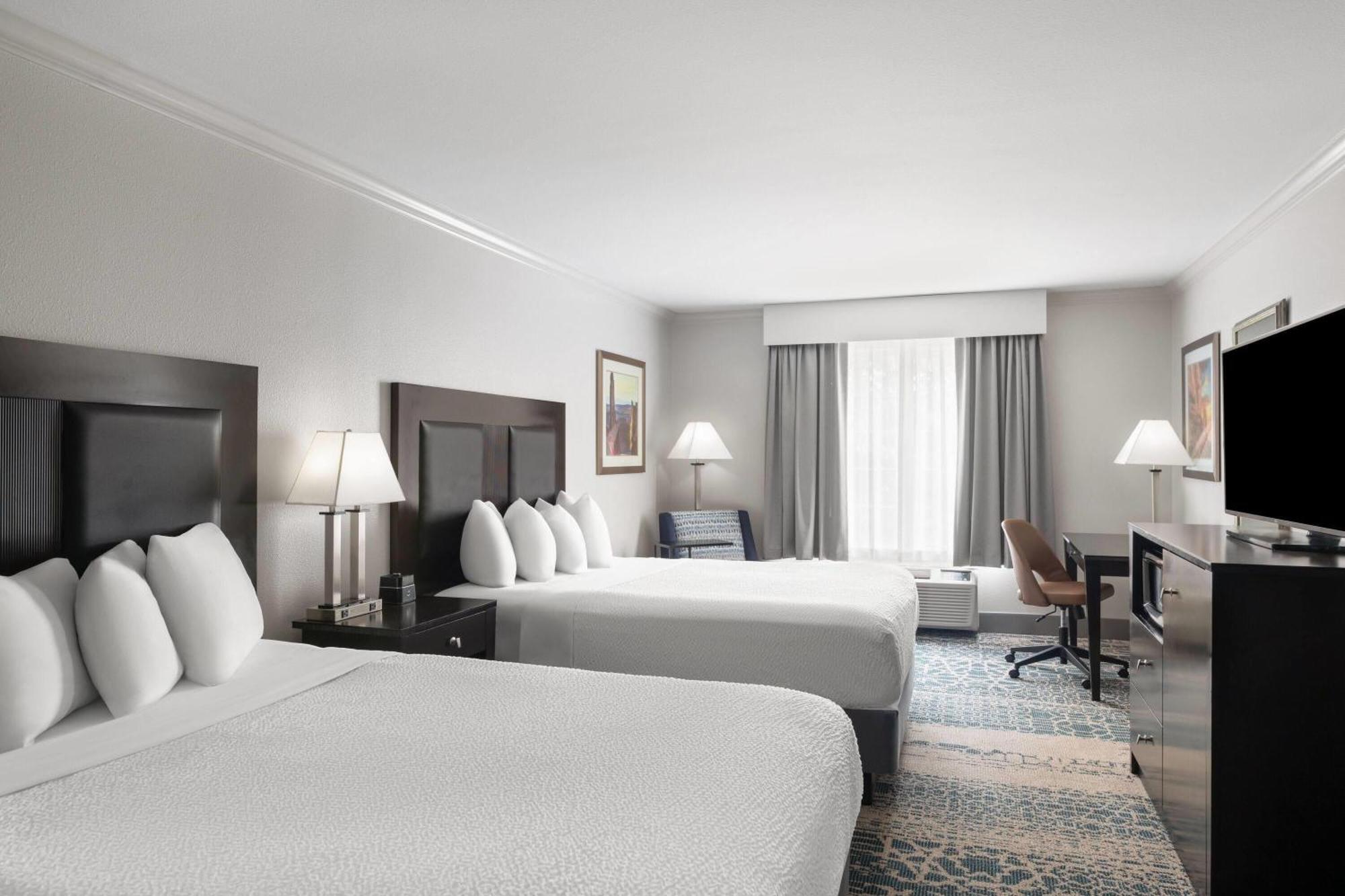 Queen Room Two Queen Beds Mobility Access or Non-Smoking