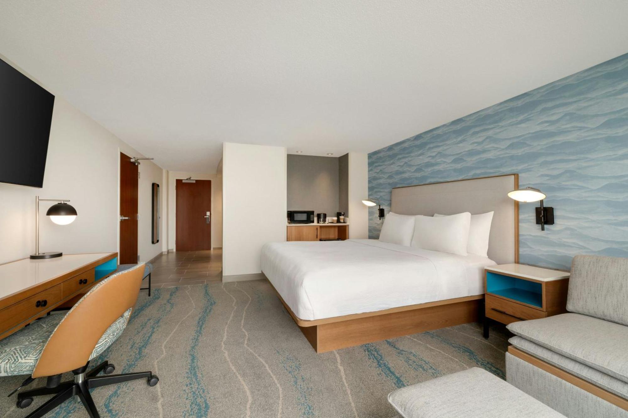 King Room City View Sofa Bed Balcony