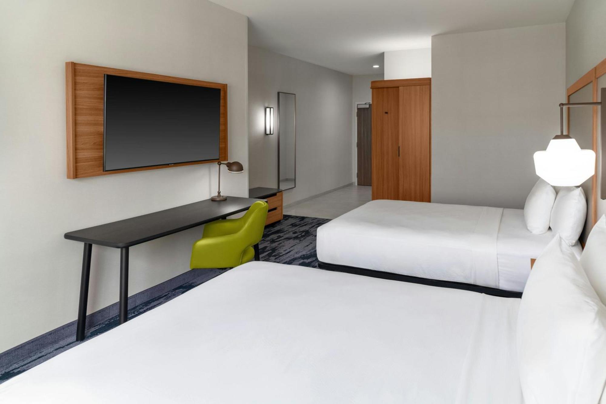 Queen Room Two Queen Beds