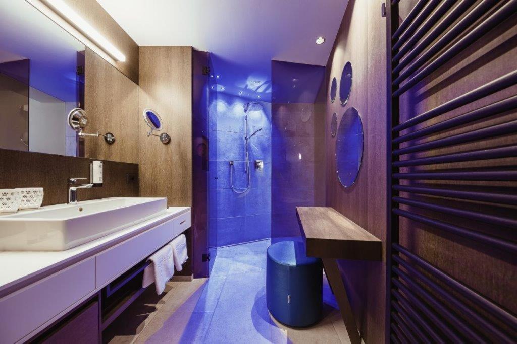 Suite City View