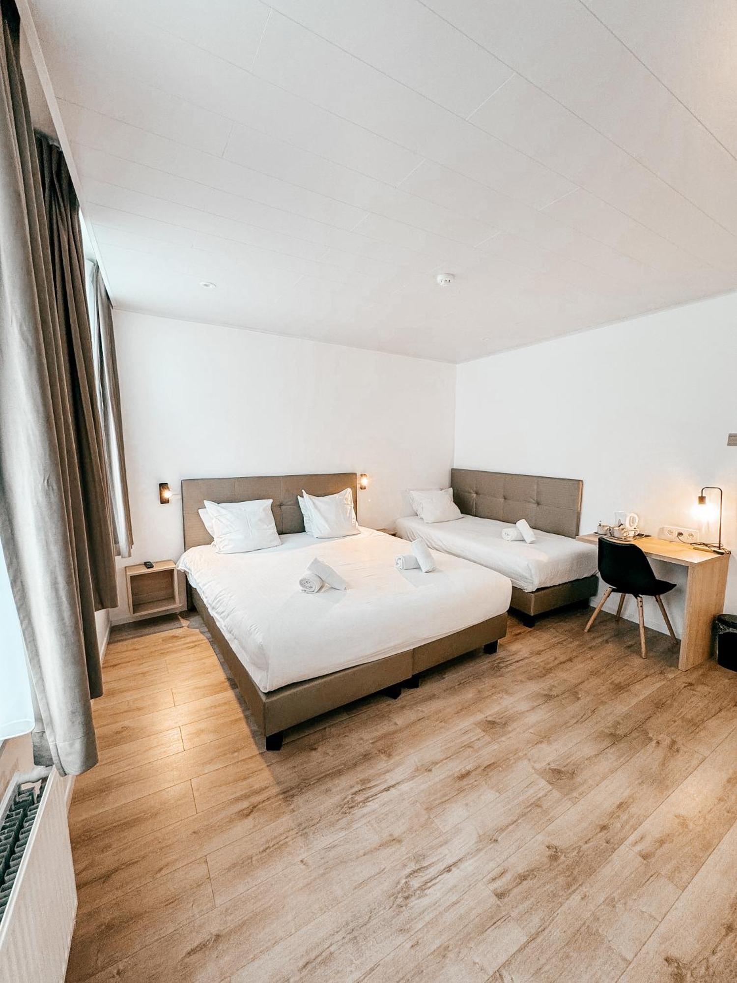 Budget Triple Room Private Bath