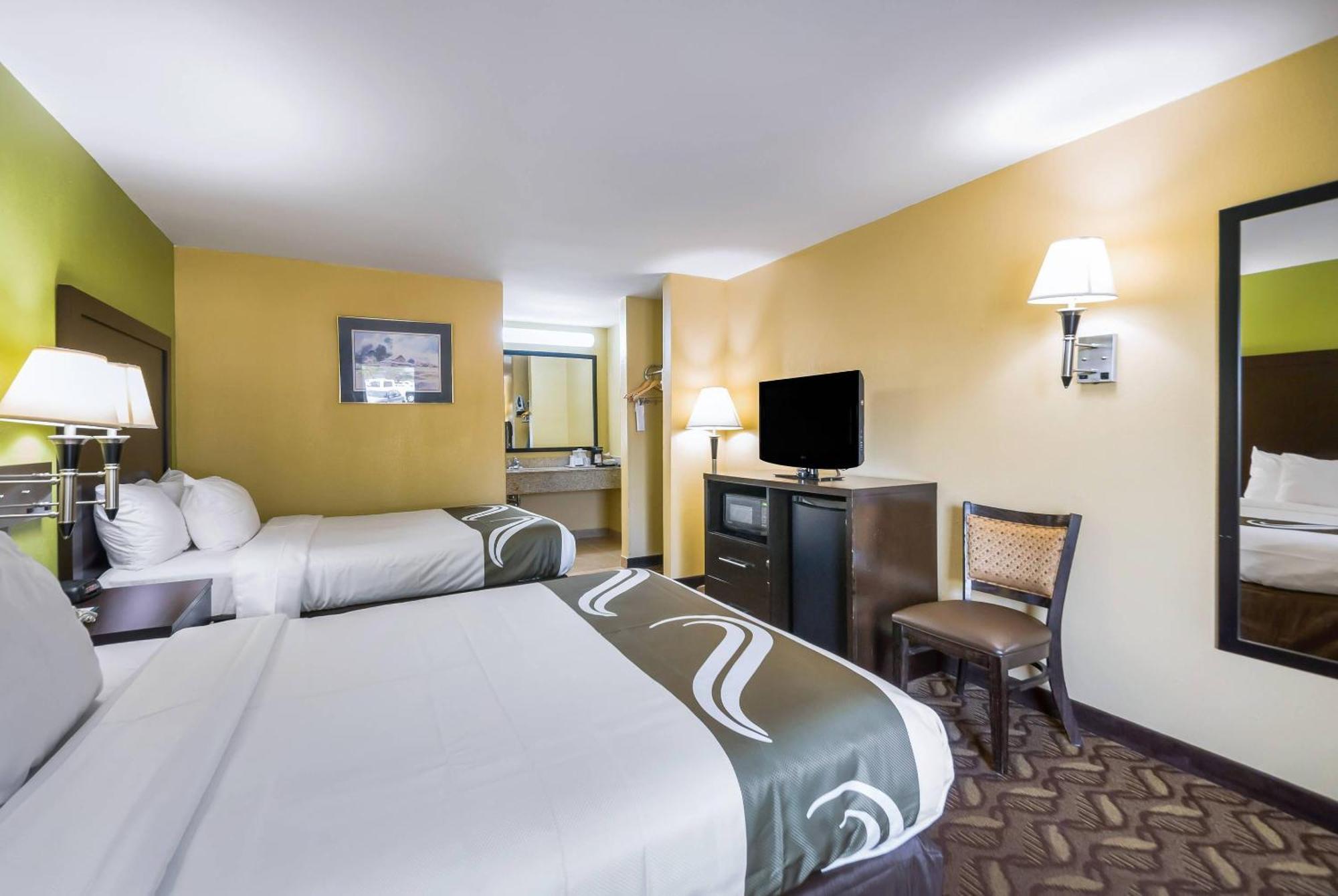 Double Room Two Double Beds Non-Smoking