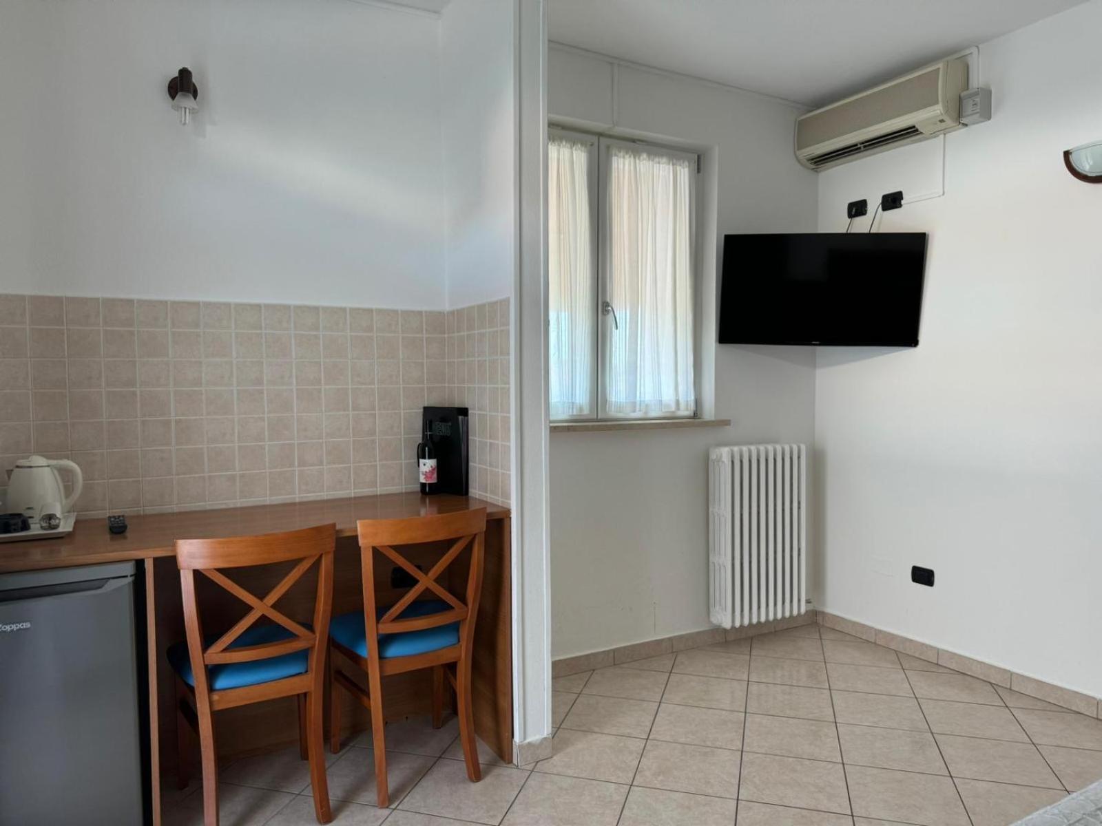 Economy Quadruple Room