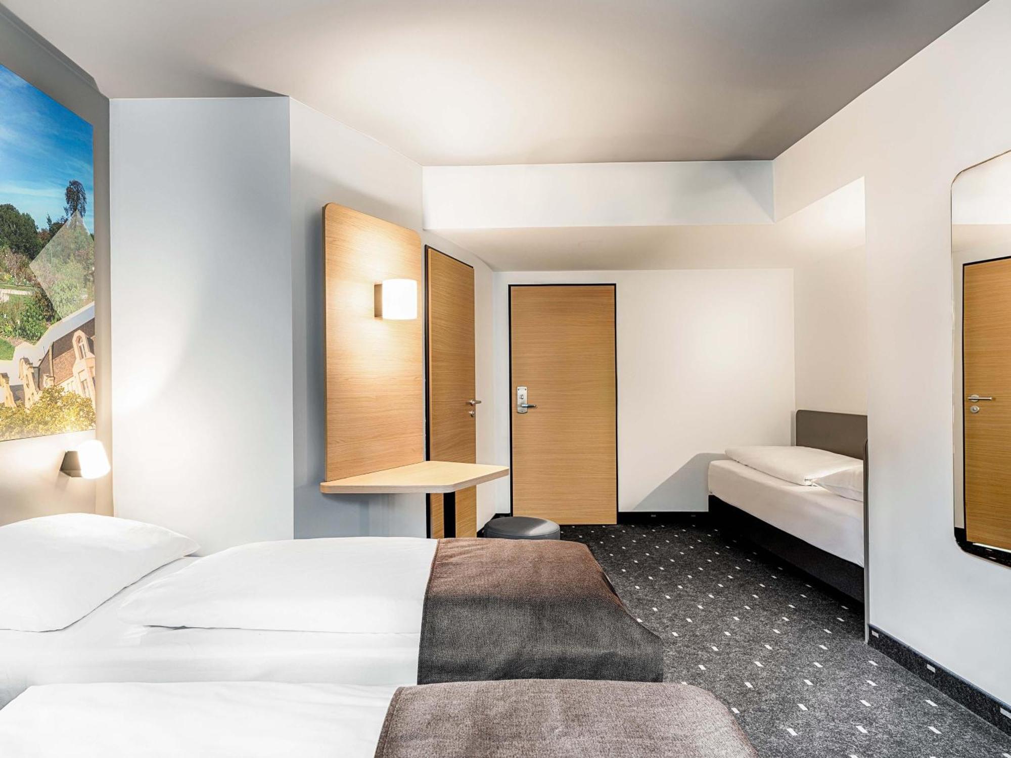Dreibettzimmer