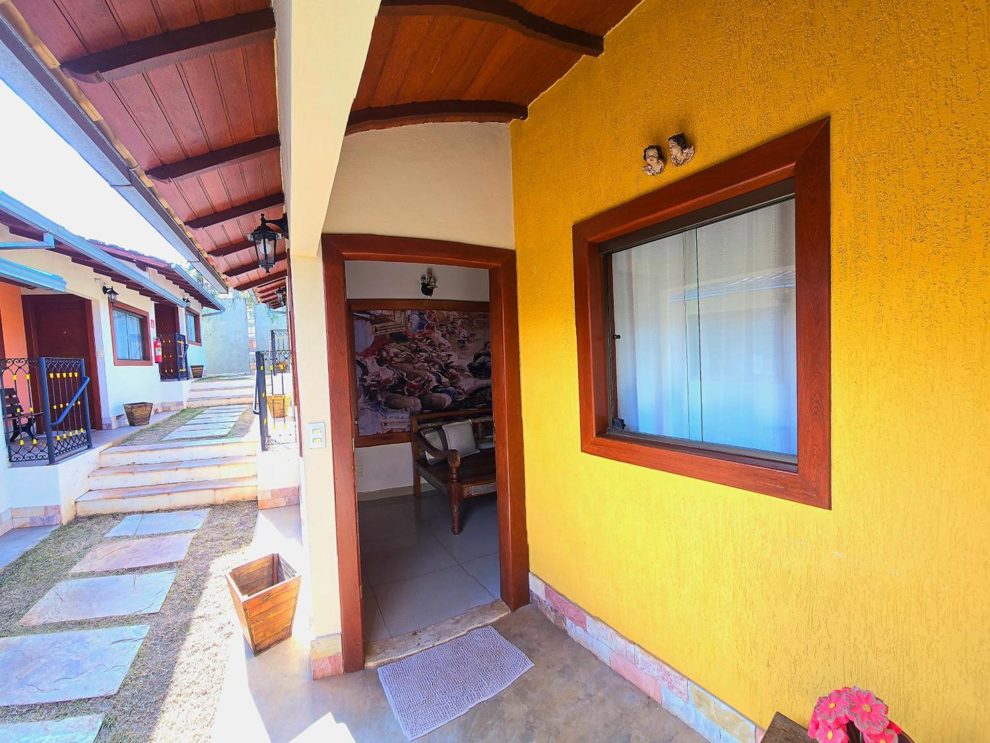 Standard Chalet