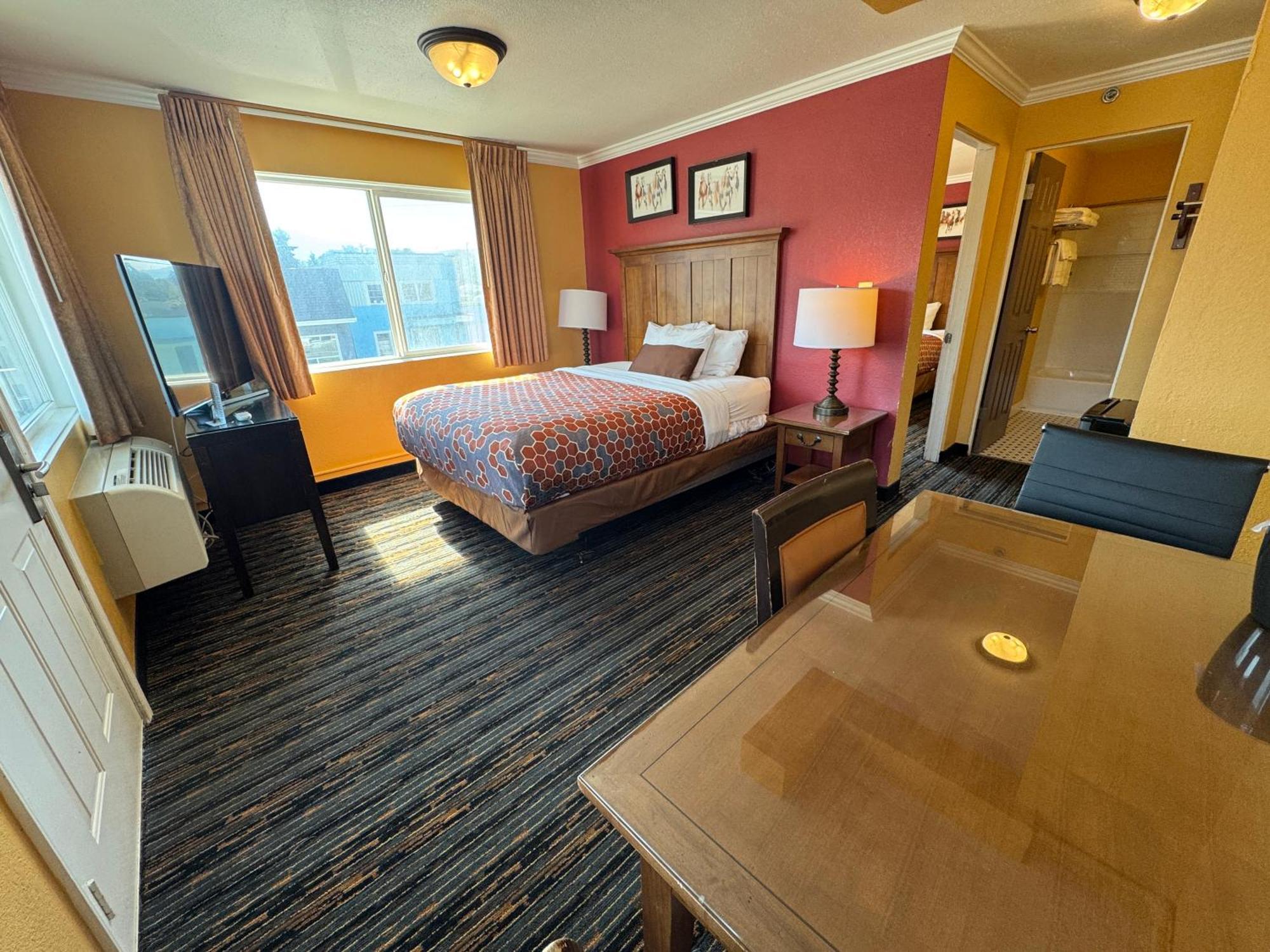 Two-Bedroom Suite
