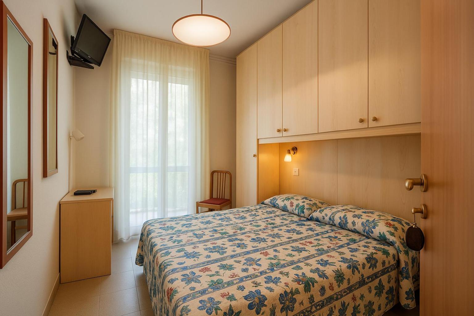 Single Room Balcony Partial Sea View