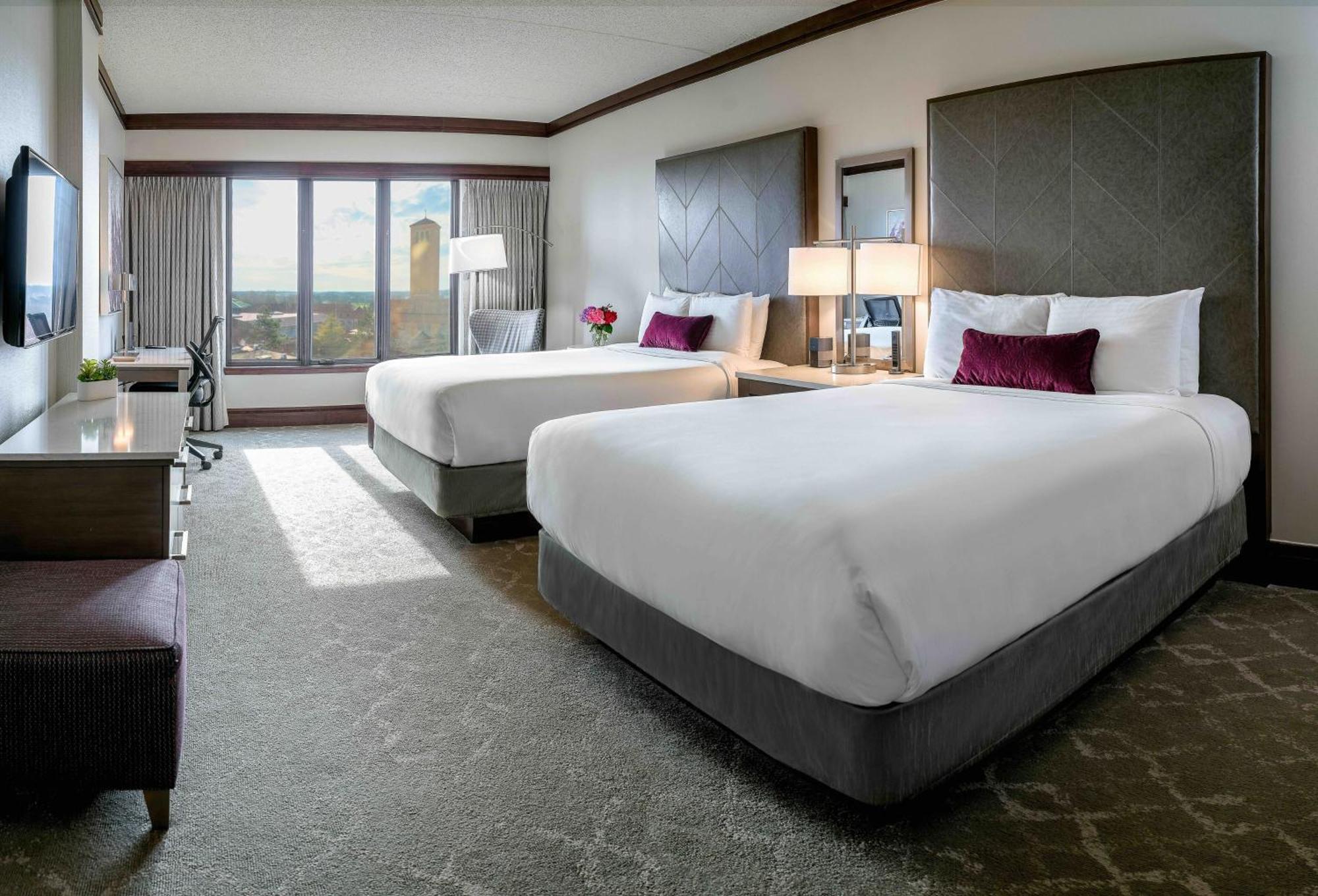 Deluxe Queen Room Two Queen Beds
