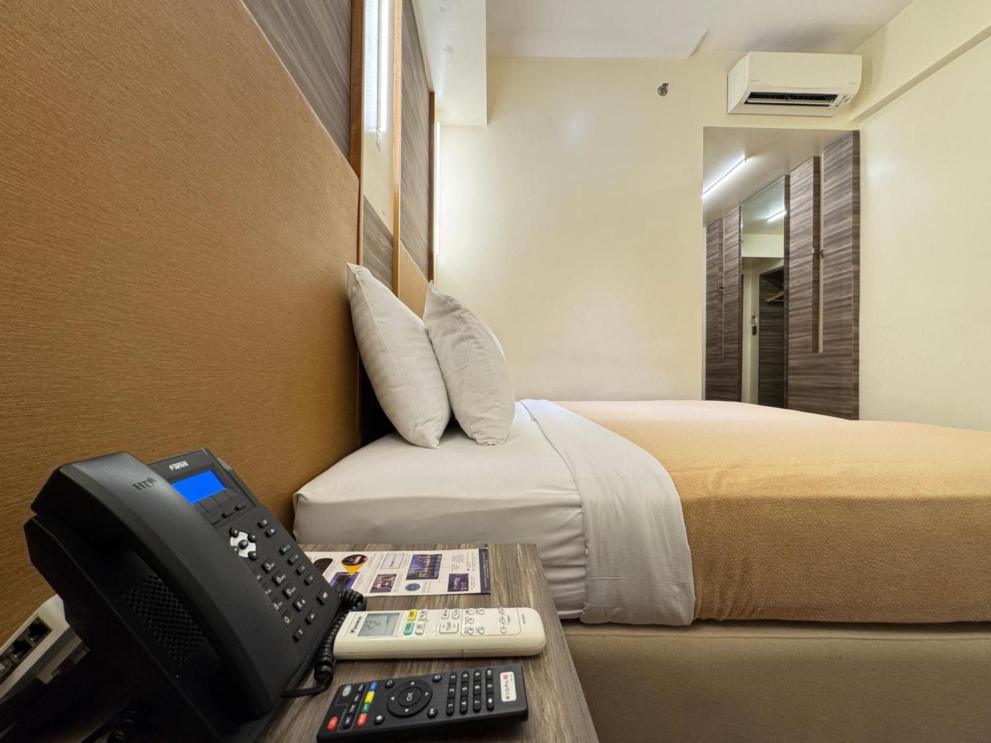 Superior Room EDSA Wing