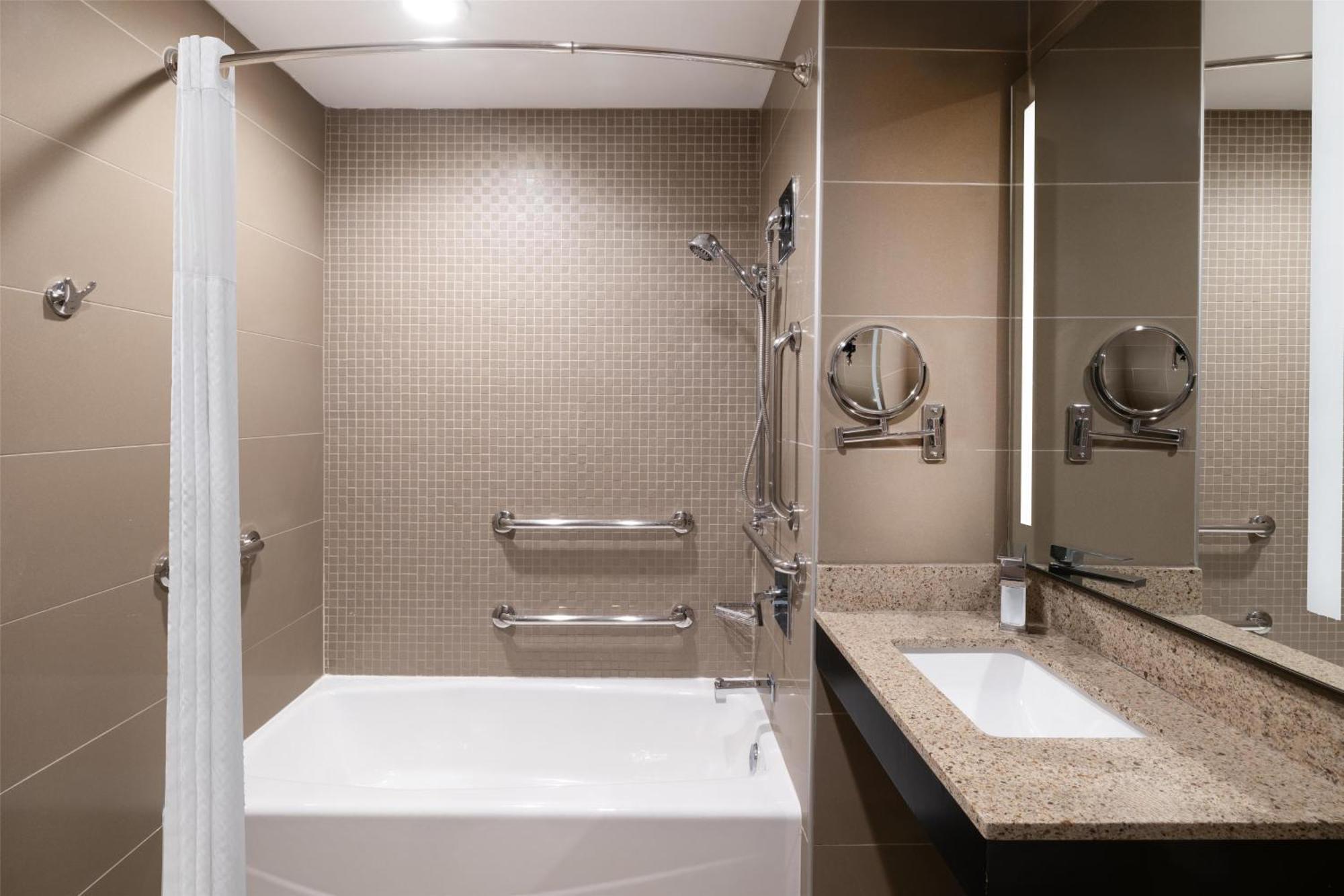 Queen Room Two Queen Beds Bathtub Disability Access or Non-Smoking