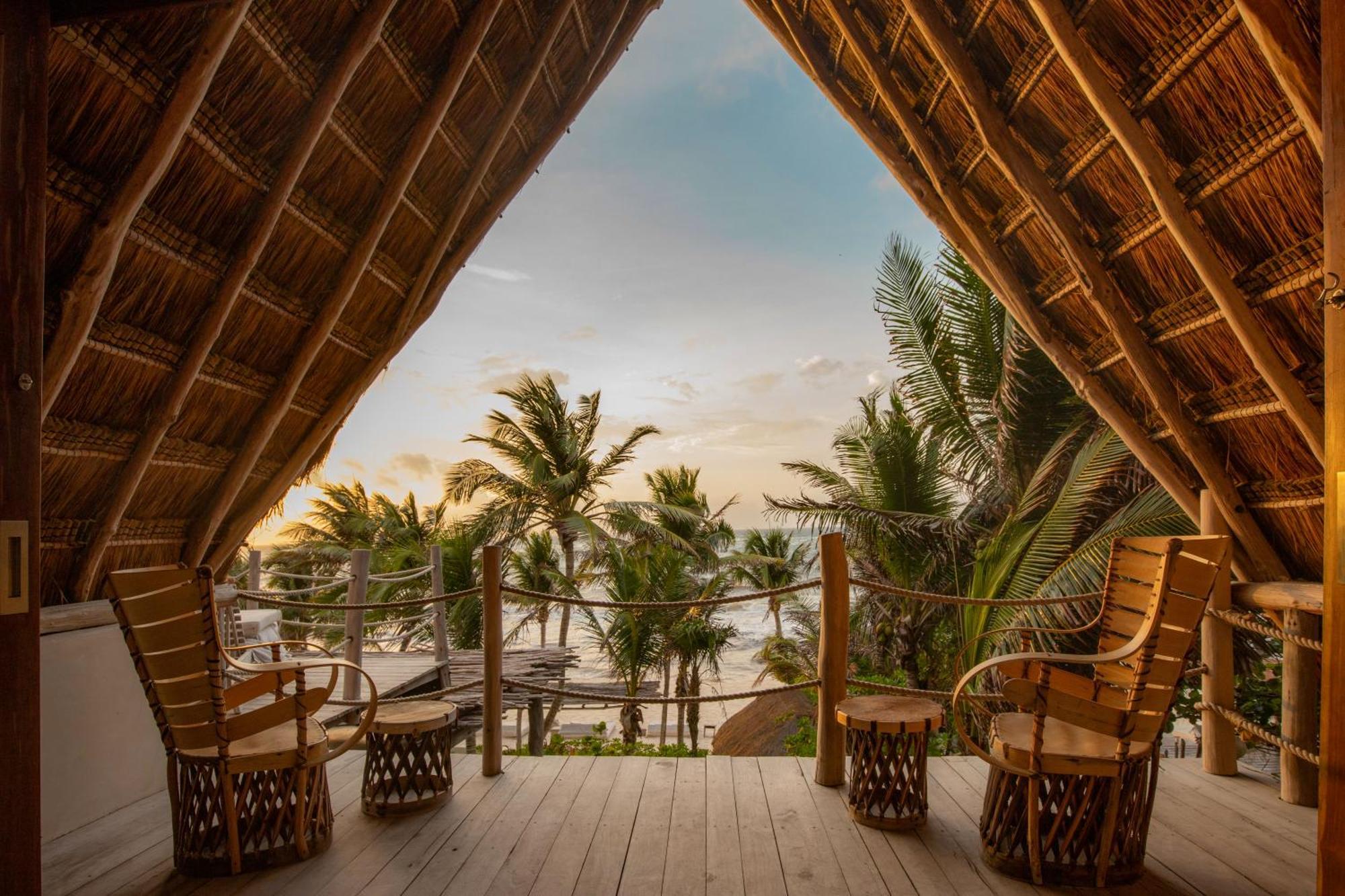 Beachfront Upper Room