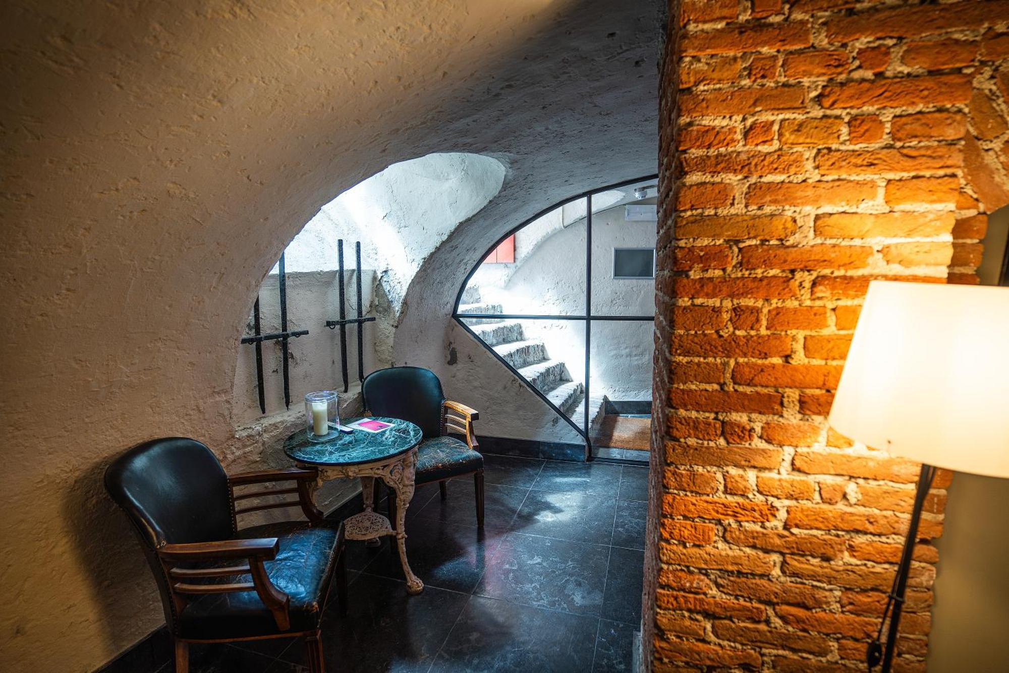 Cellar suite