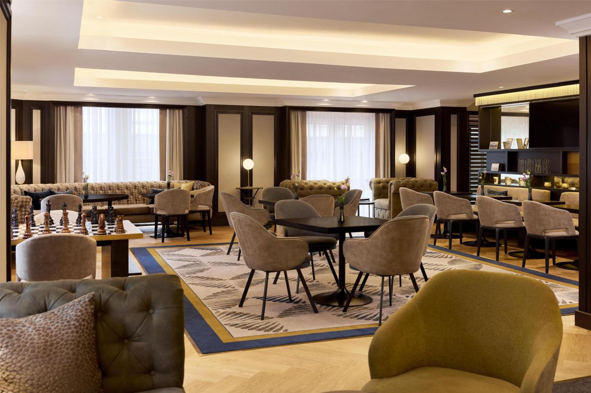 King Executive Room