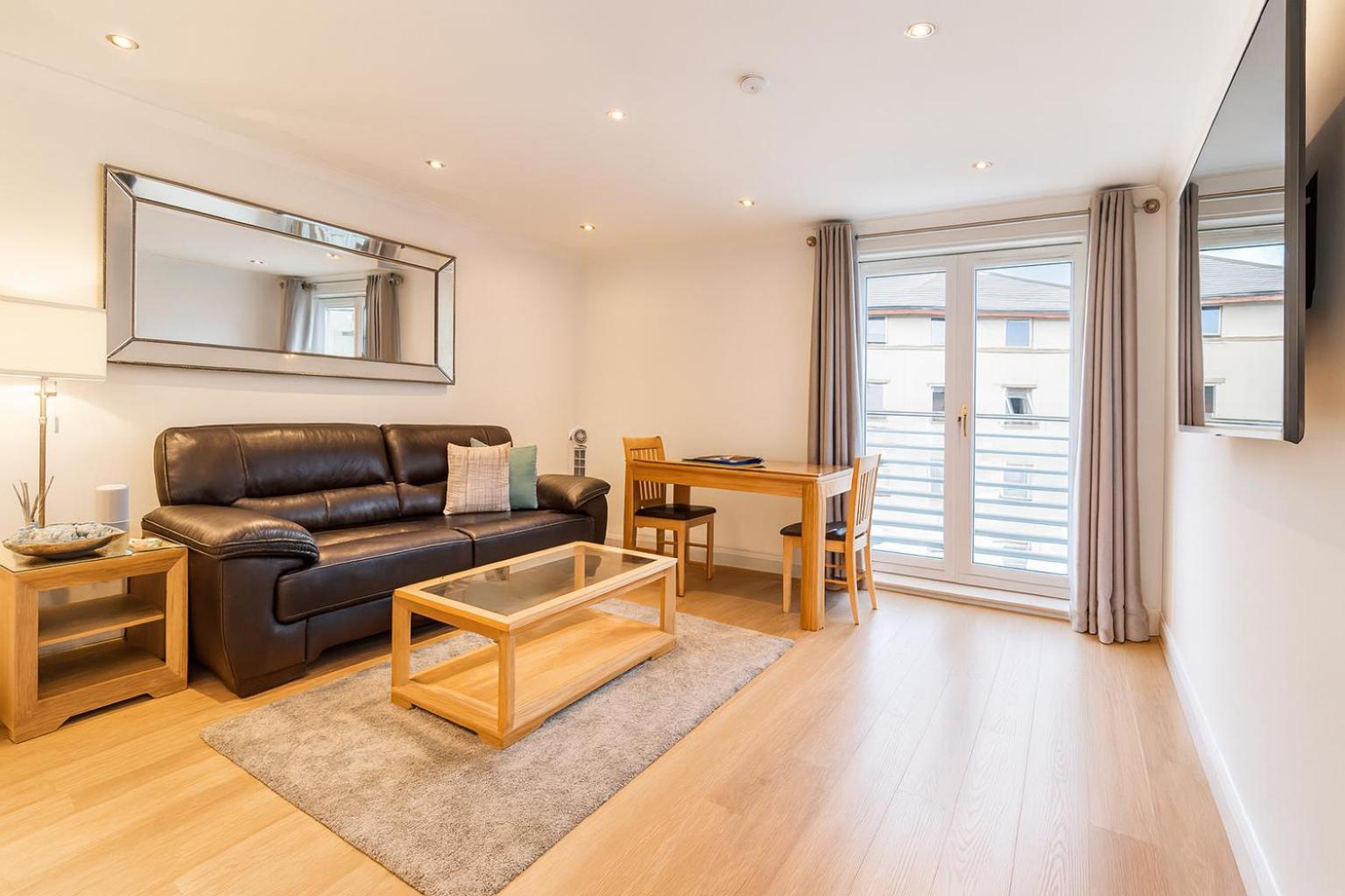 One-Bedroom Deluxe Apartment
