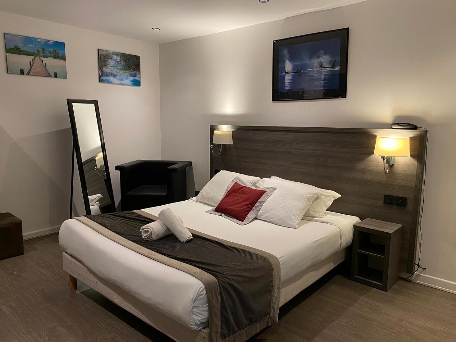 Double Room