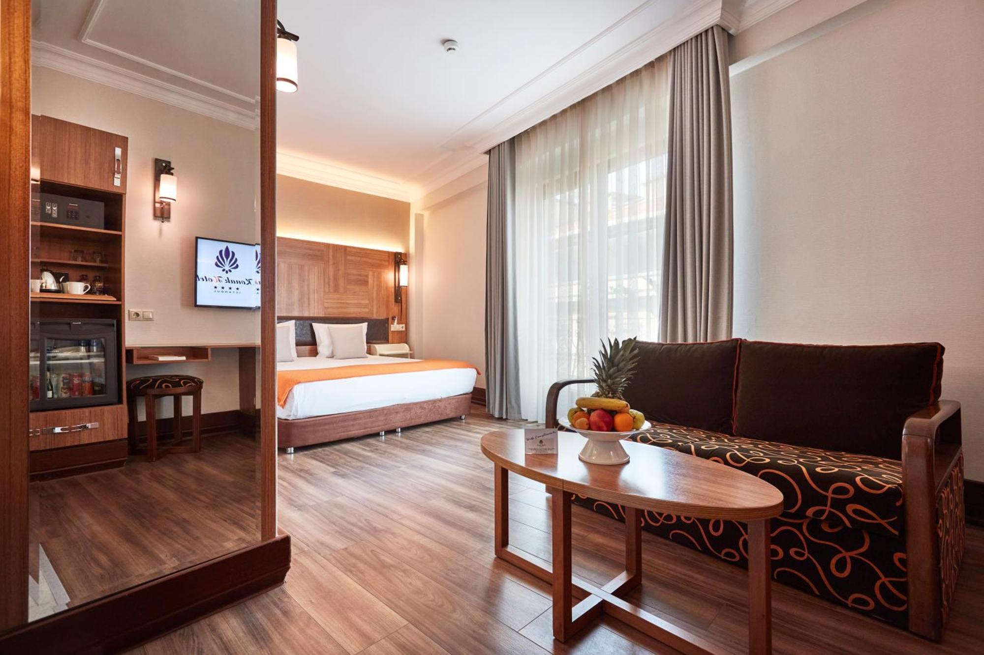 Junior Suite Balcony