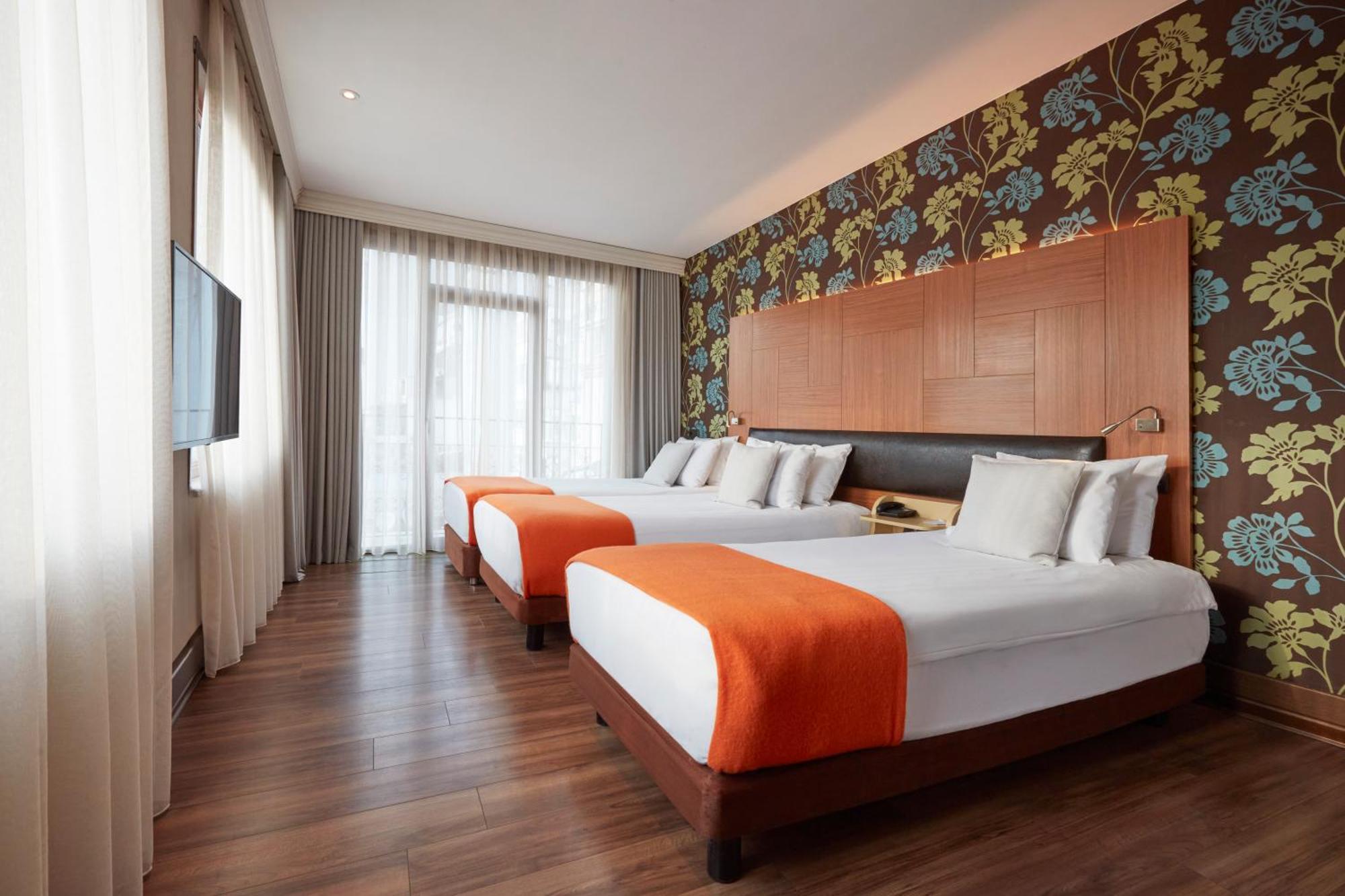 Superior Triple Room
