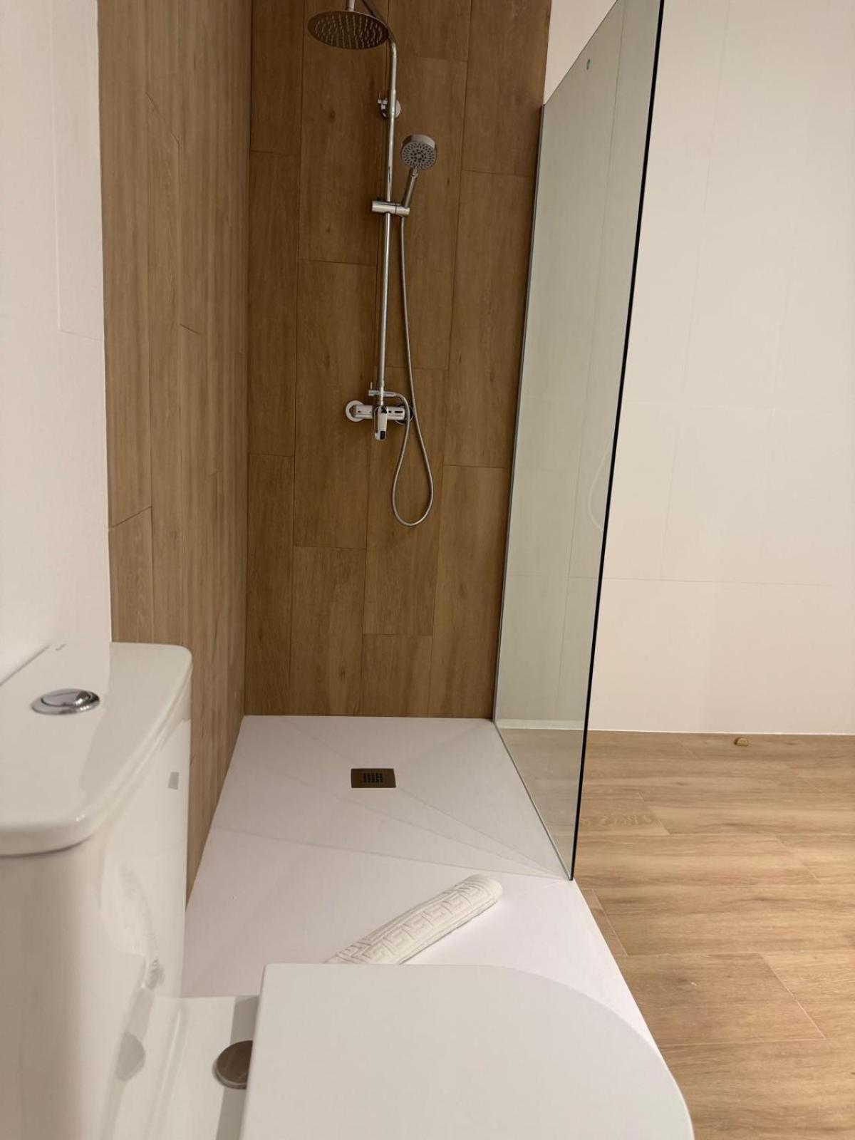 Queen Suite