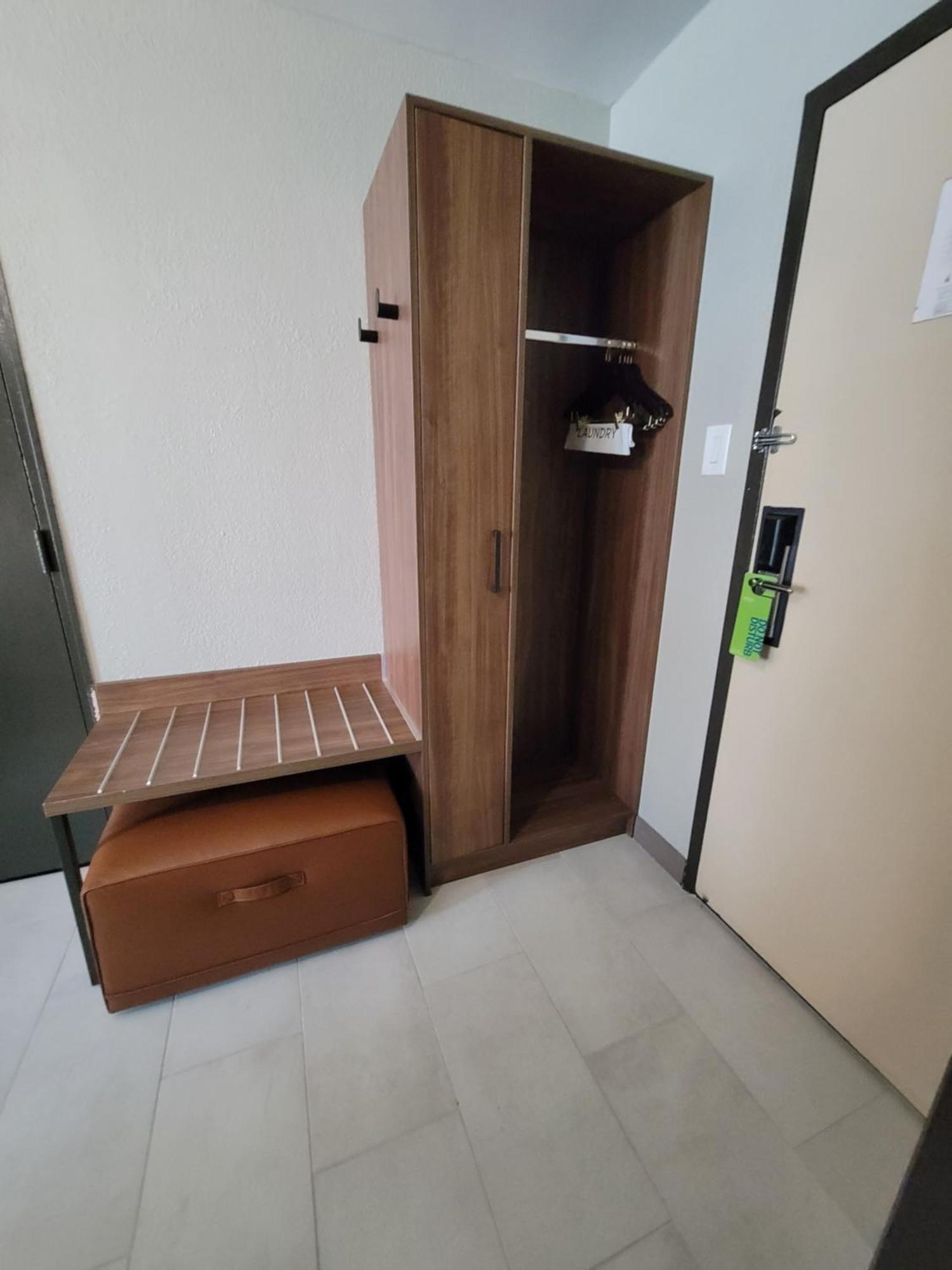 Deluxe King Room No Resort Fee