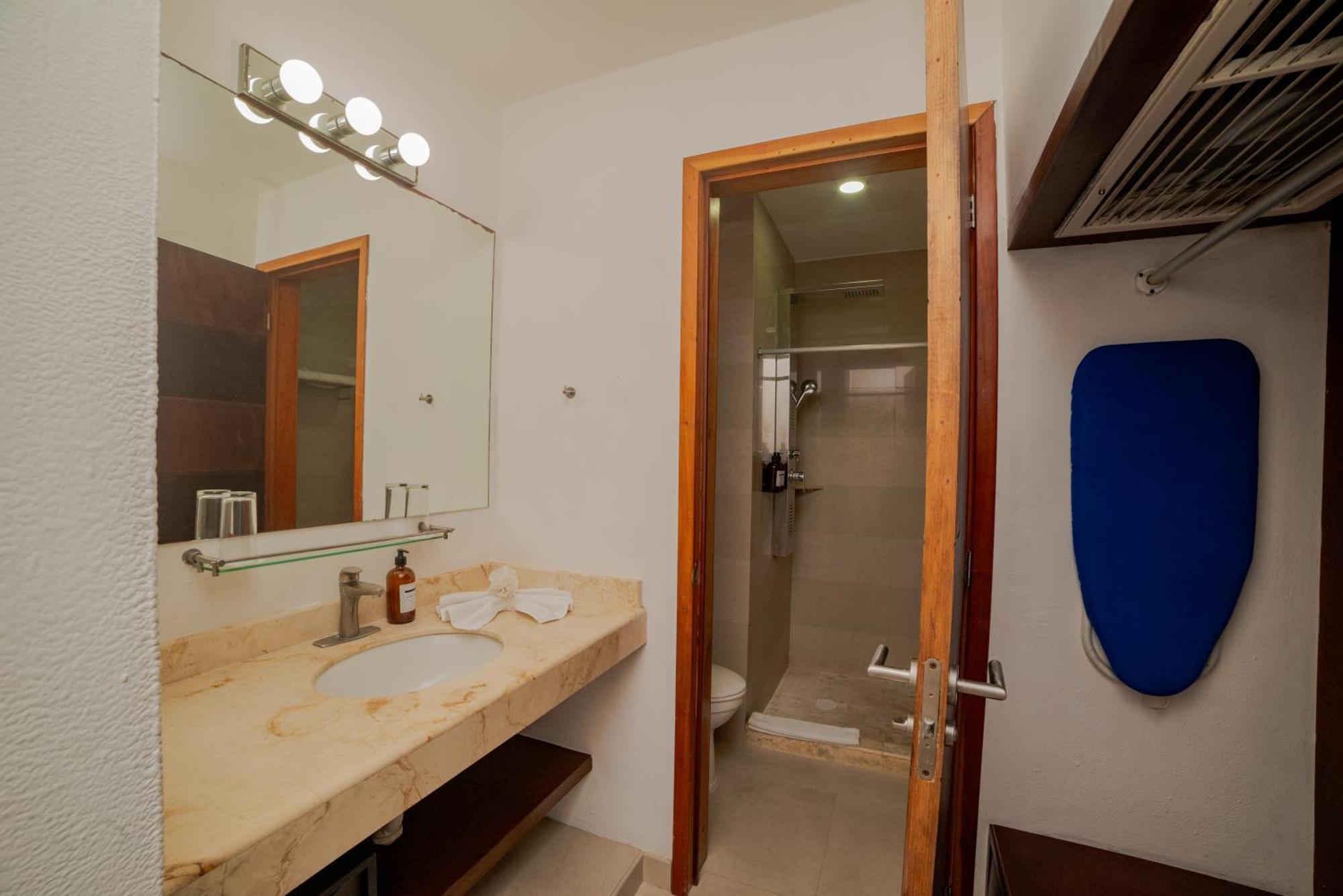 Deluxe Bay view Double beds