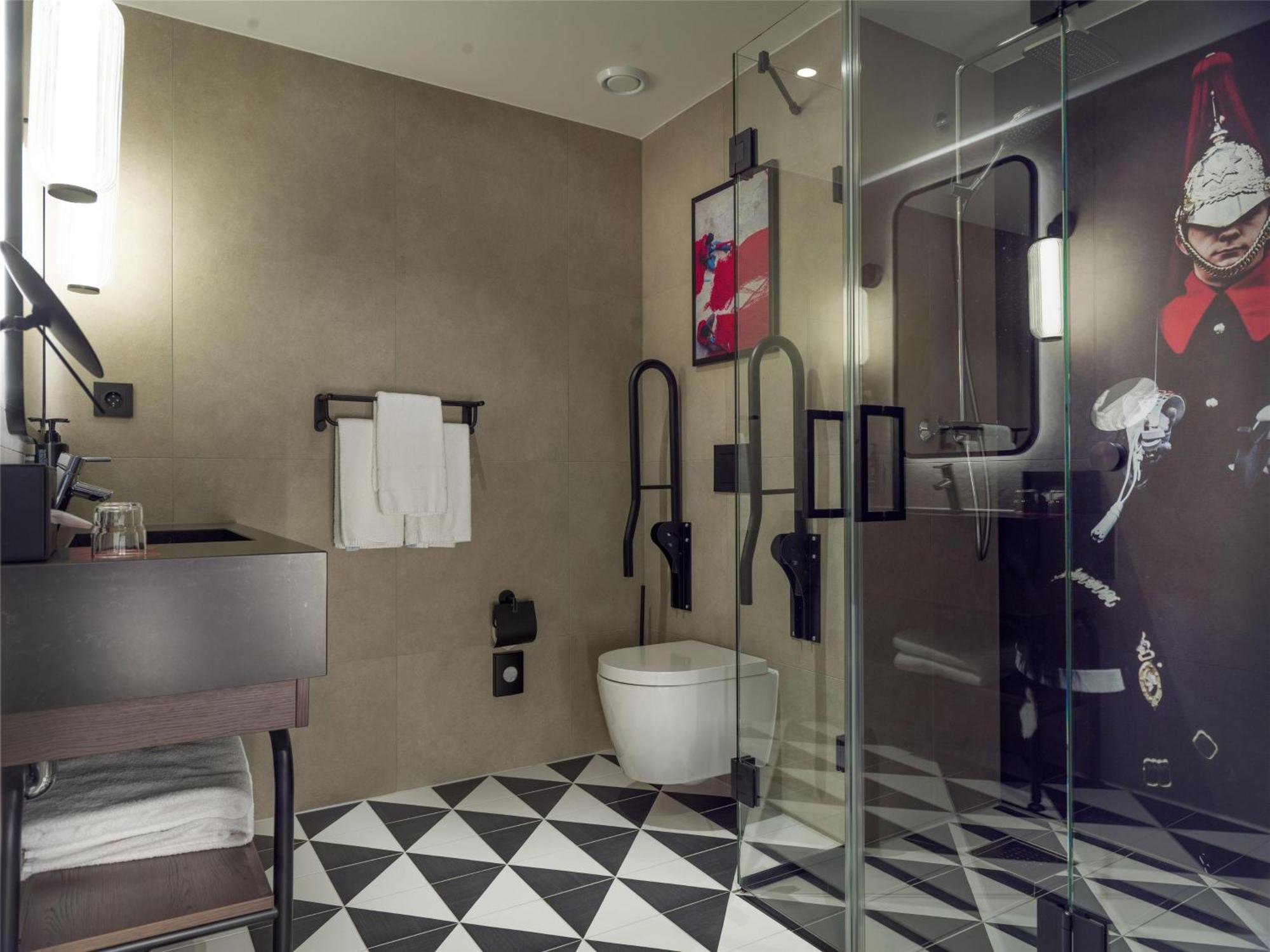 Net Zero Standard Room