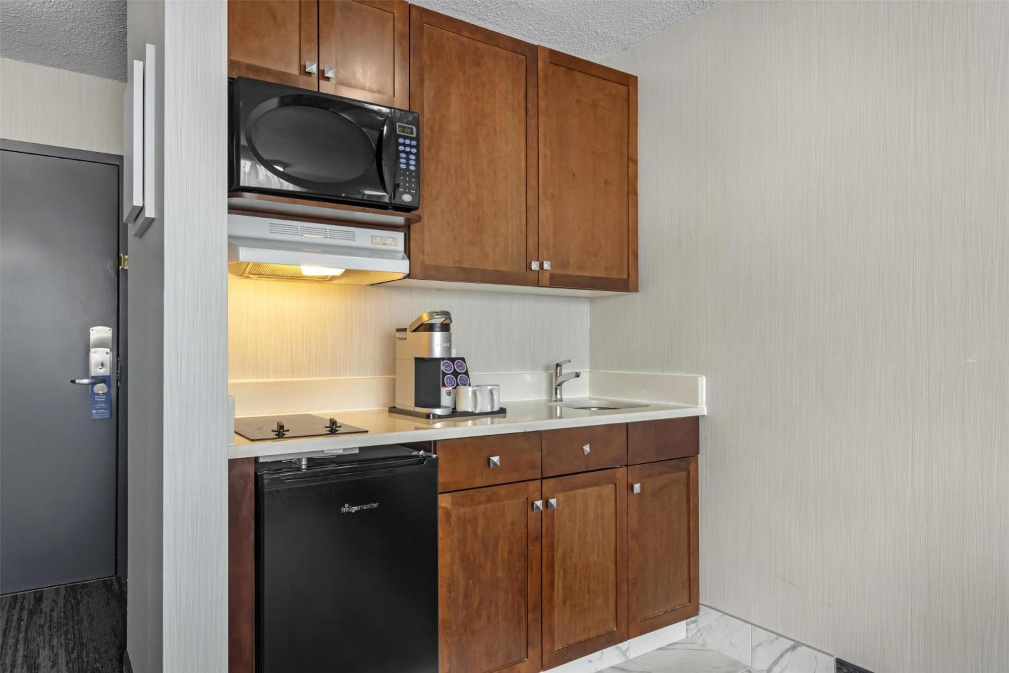 One bedroom Apartment Queen bed