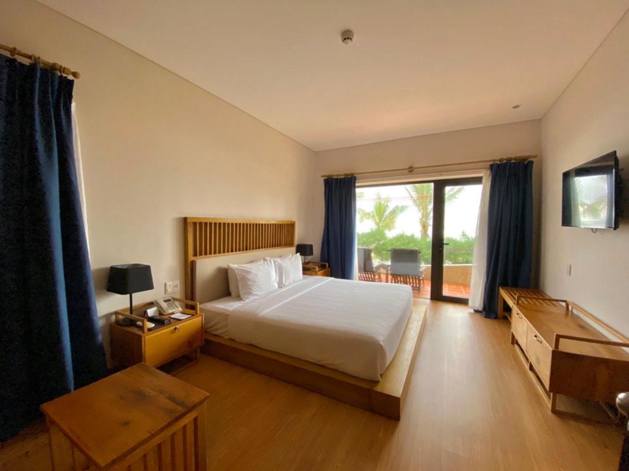 Premium Deluxe Twin Room Balcony Garden View
