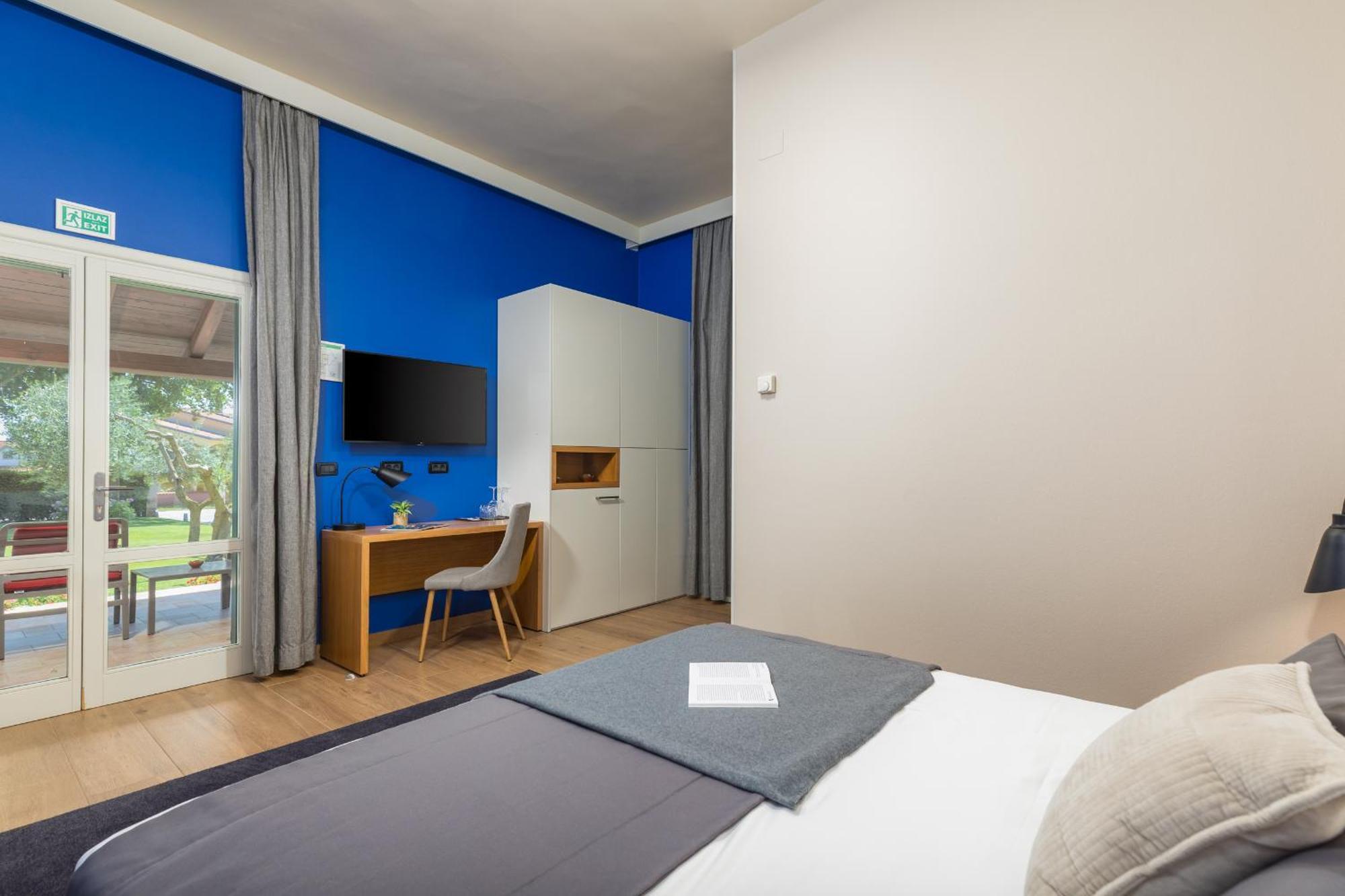 Double Room,1698954921:JPEG