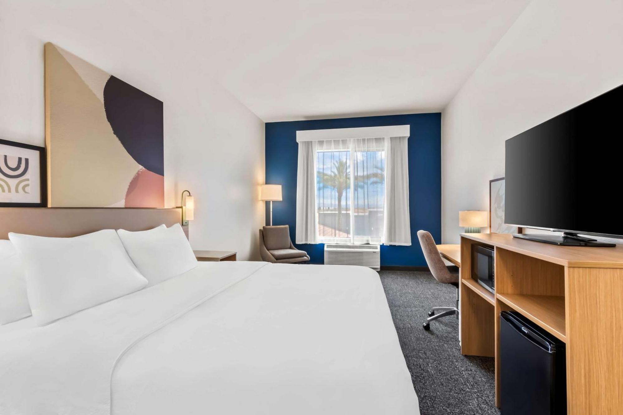 King Room