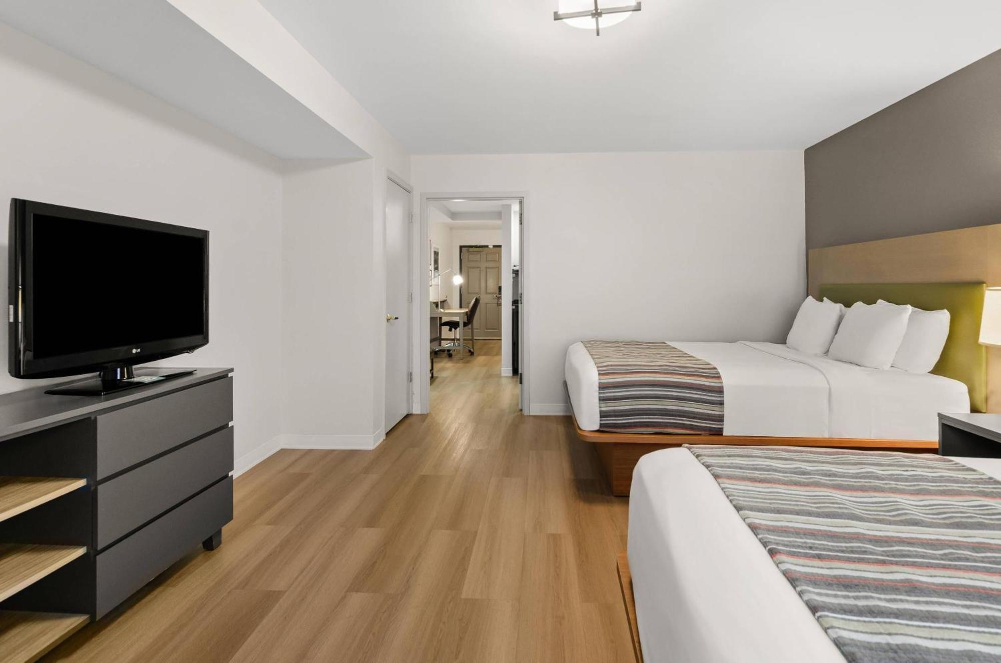 One-Bedroom Suite Two Queen Beds