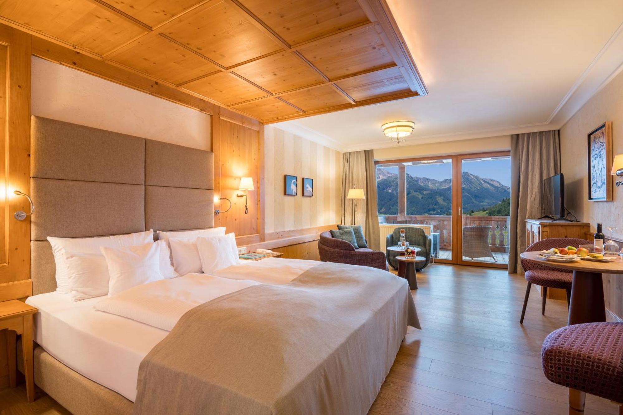 Double Room Mountain View