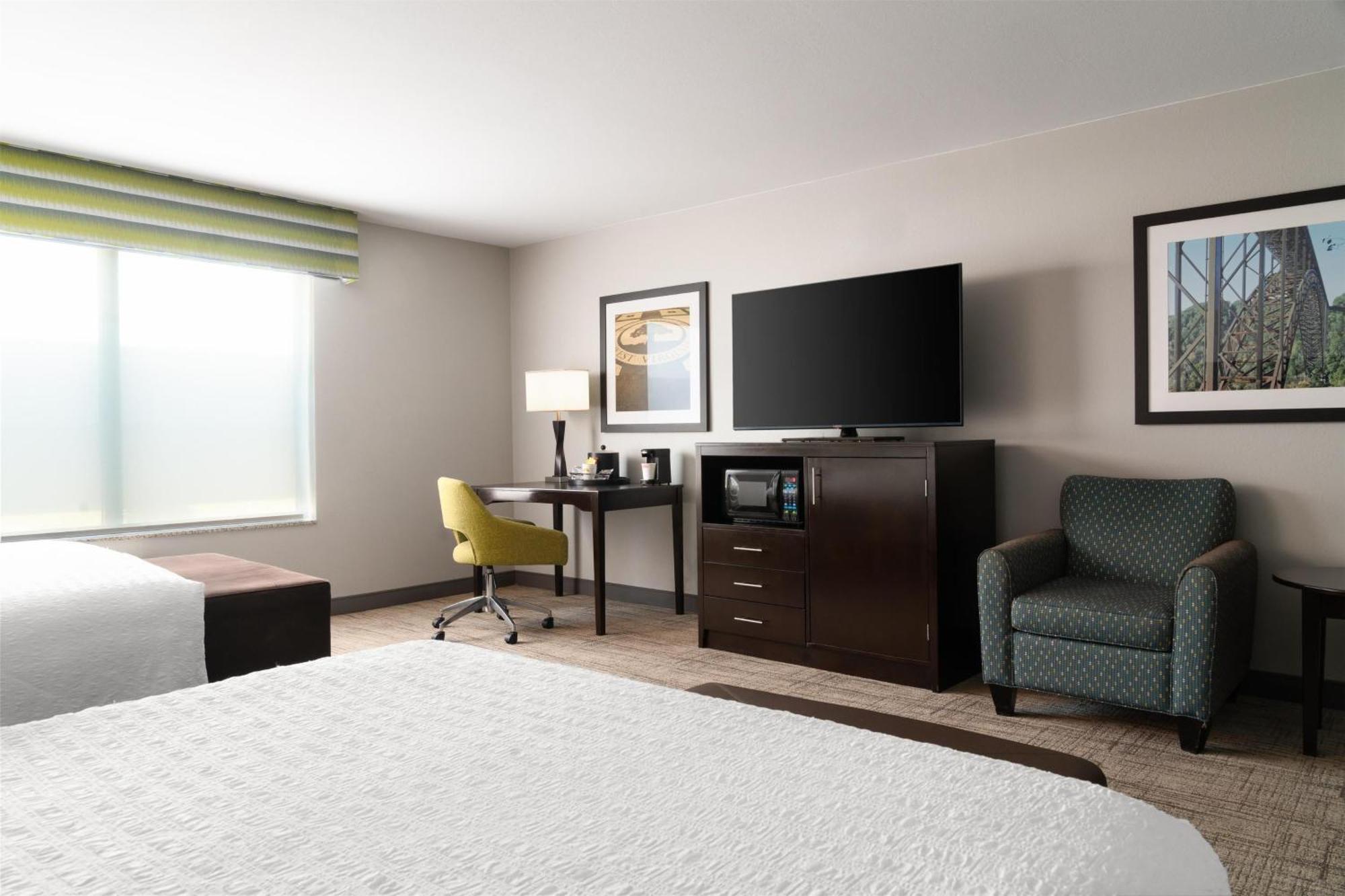 Queen Room Two Queen Beds