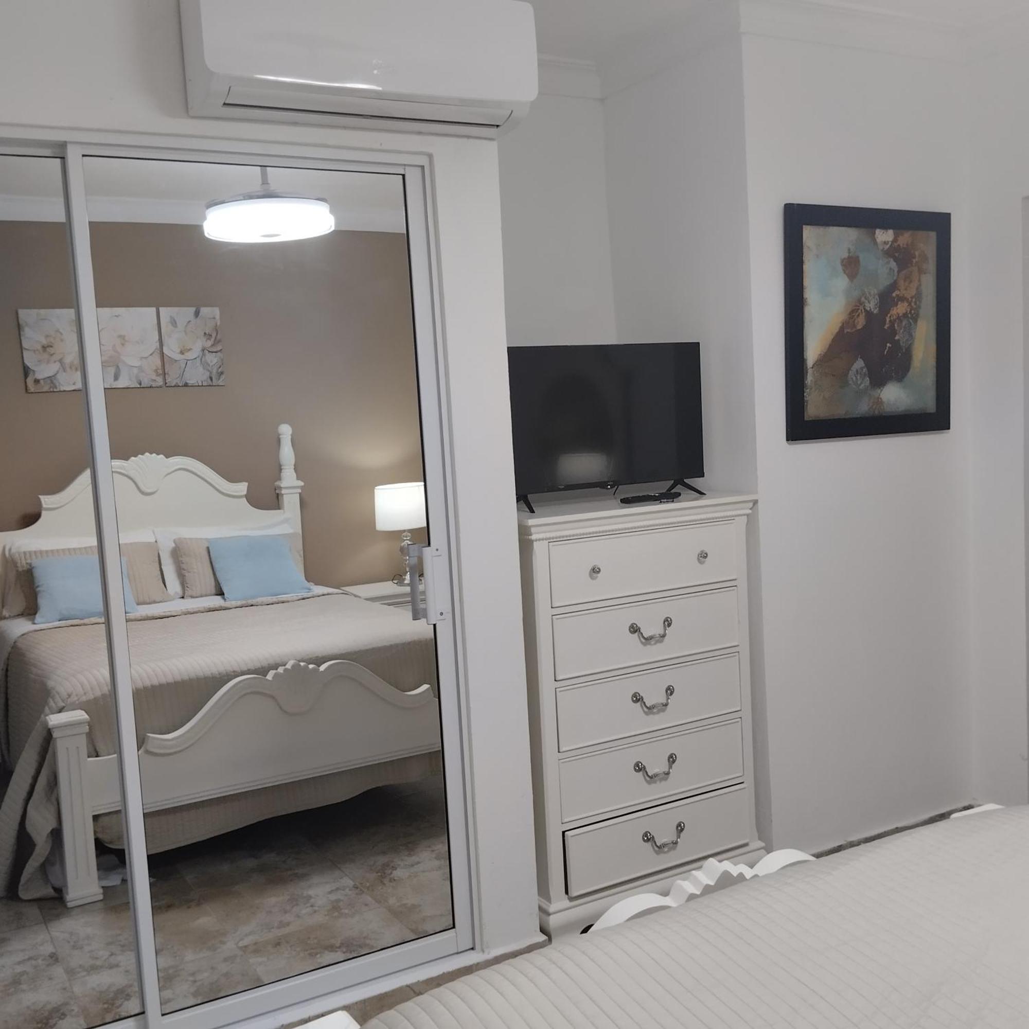 Double Room Private Bathroom