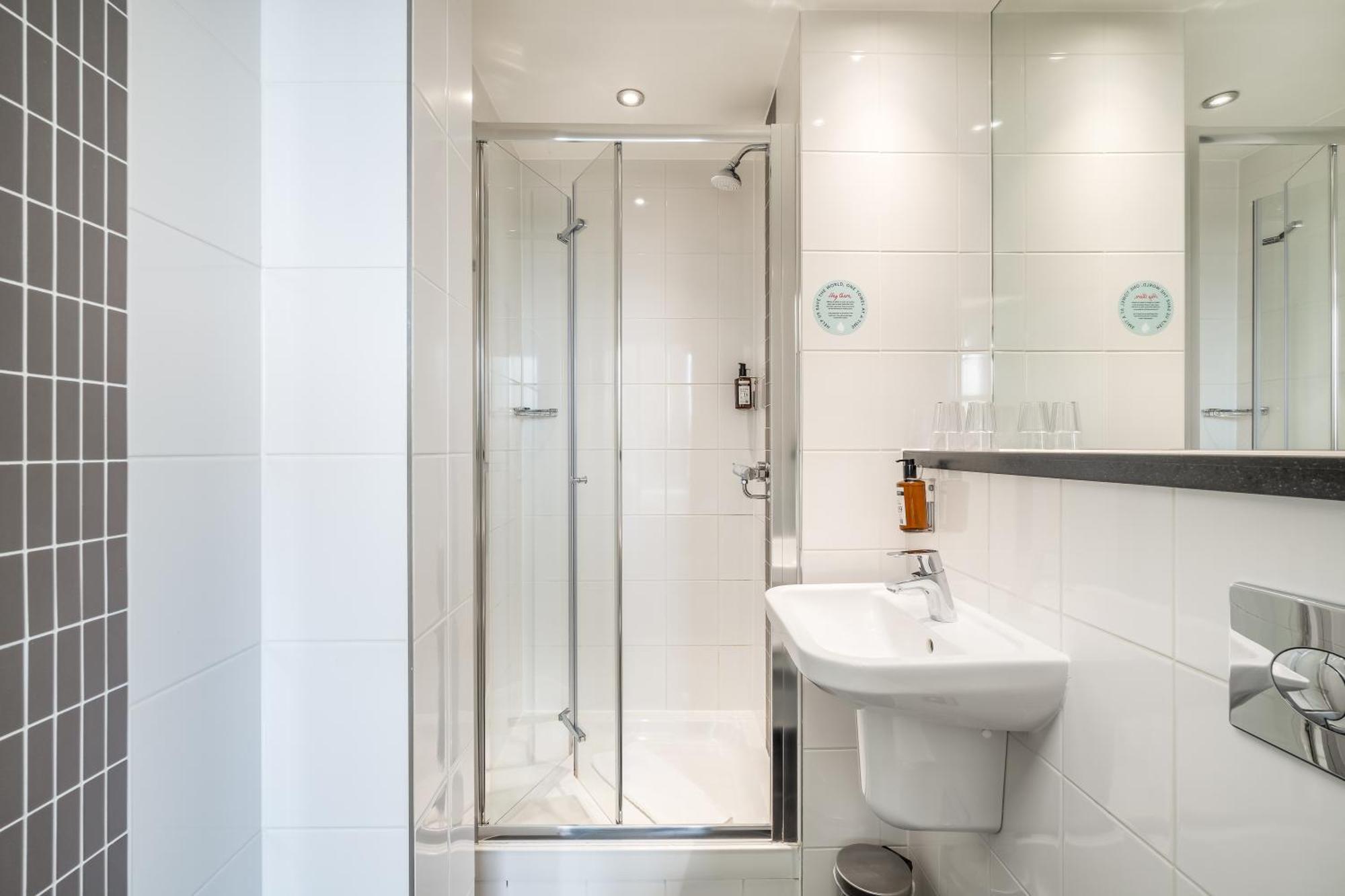 Classic Double without Window
