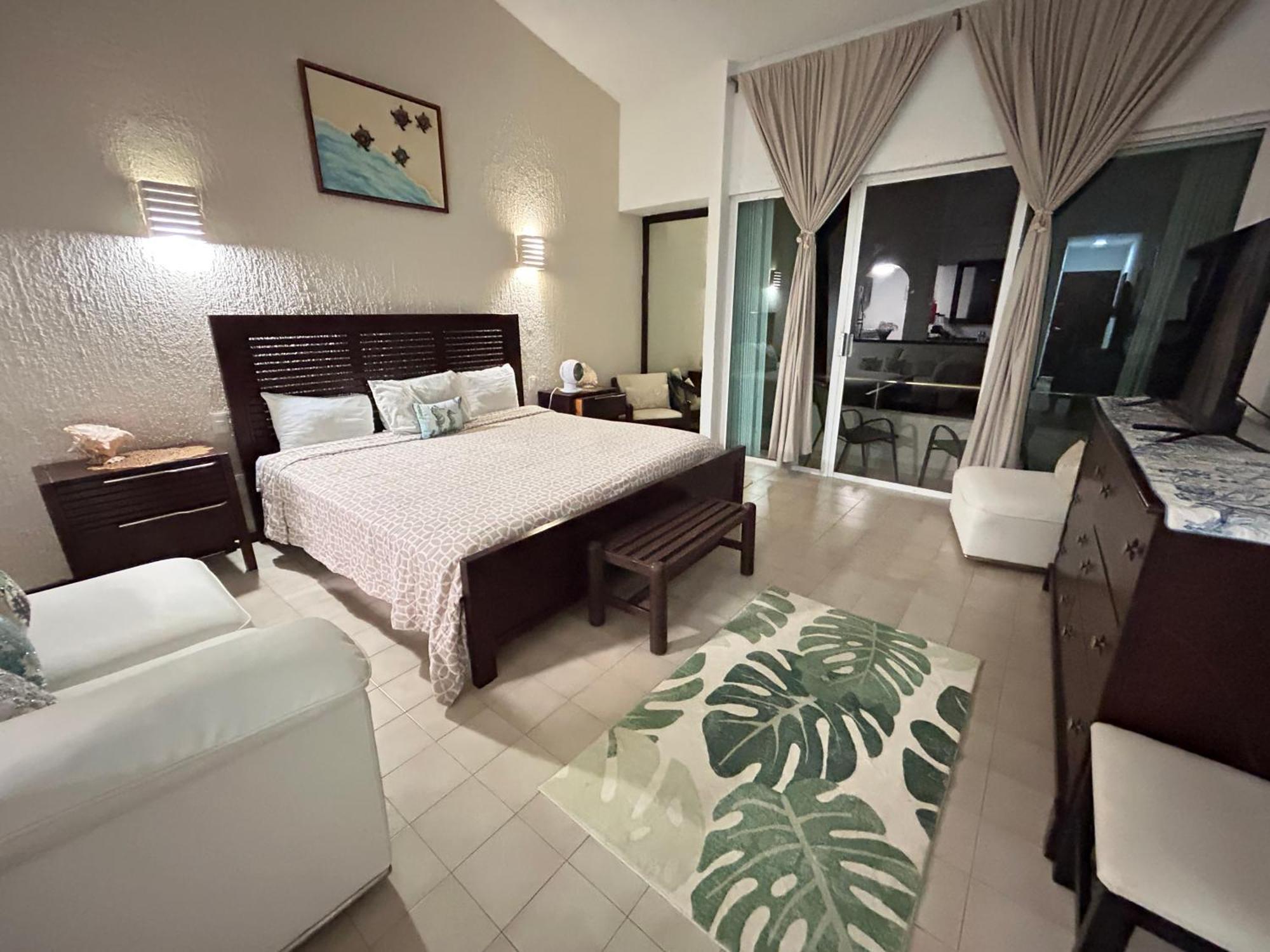 Studio Ocean View