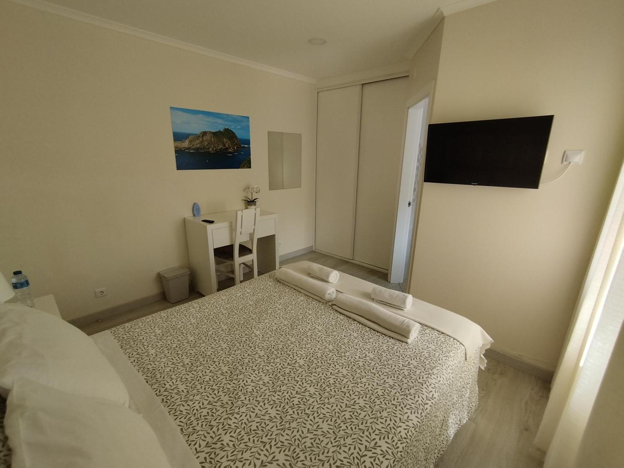 Double Room Private Bathroom